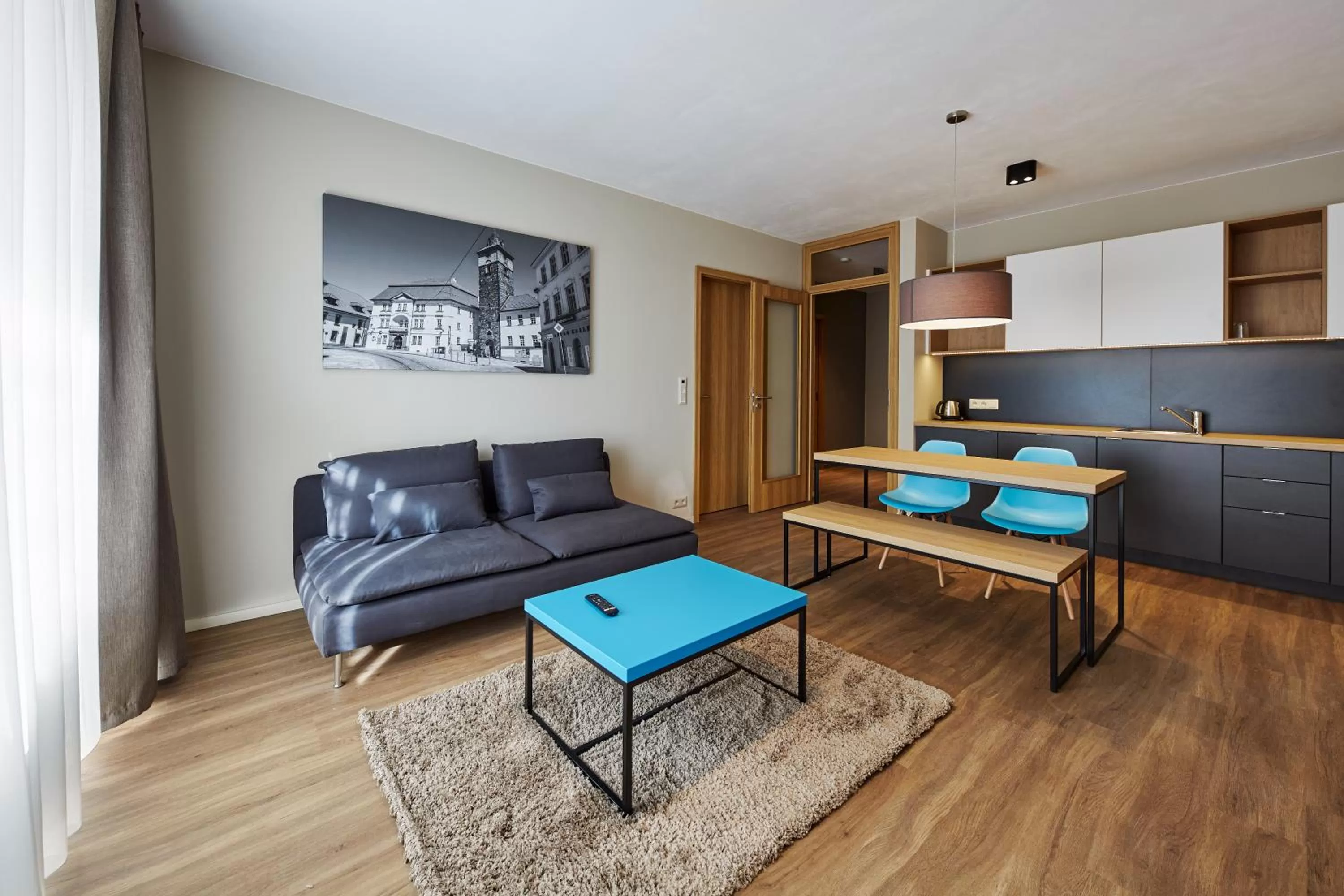 Seating area in Avenue Pallova 28