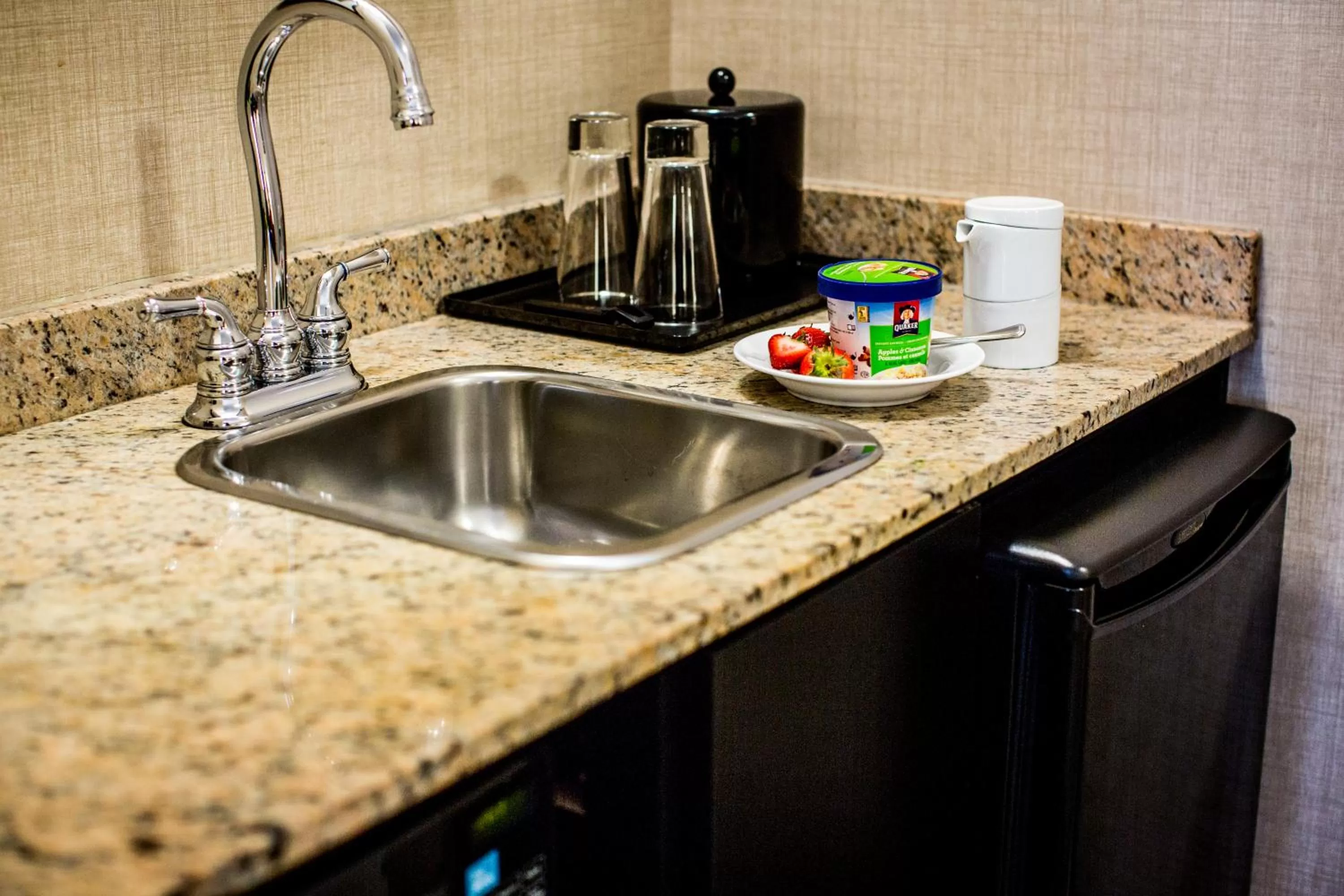 Kitchen or kitchenette in The Lord Nelson Hotel & Suites