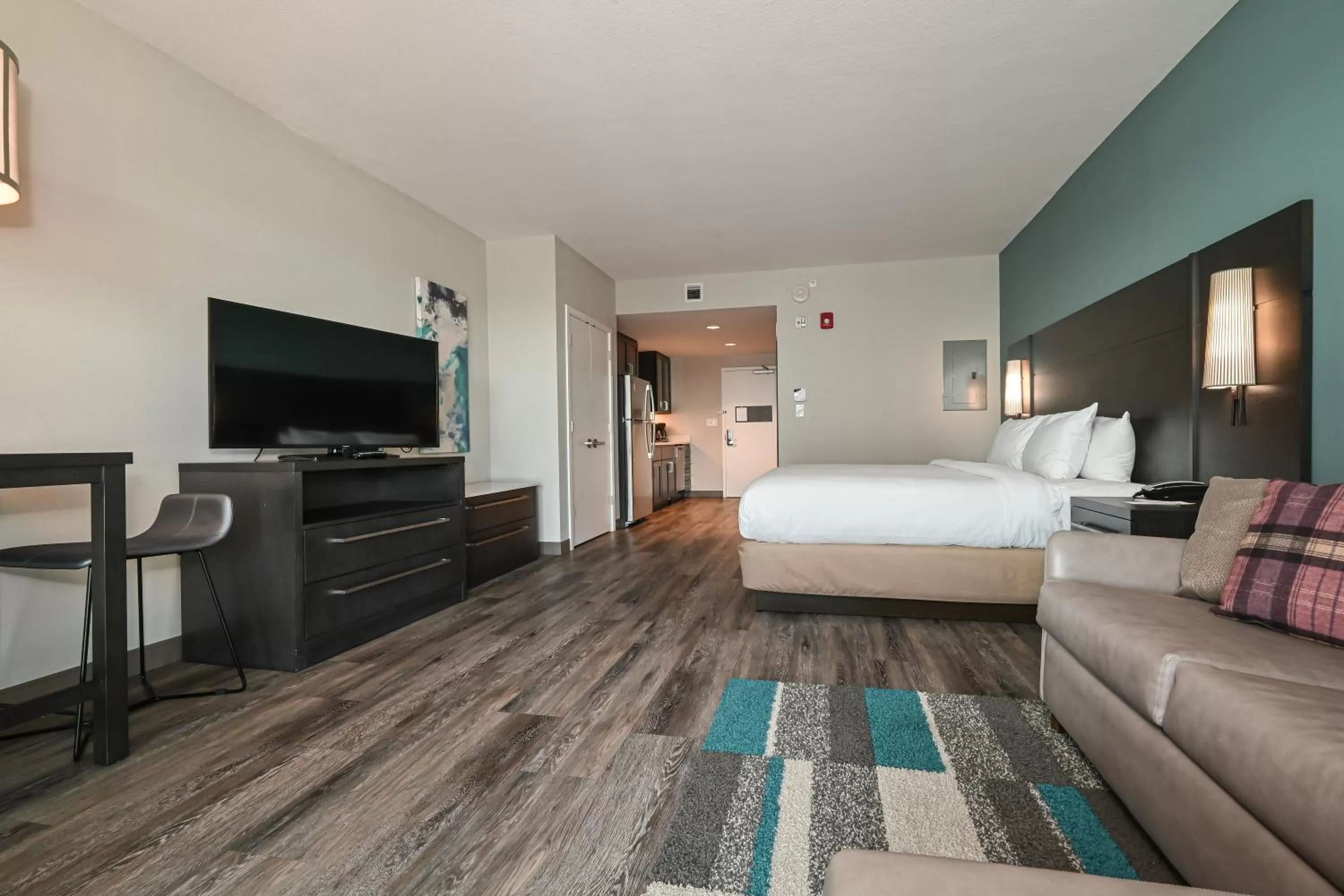 Photo of the whole room, Bed in Residence Inn by Marriott Myrtle Beach Oceanfront