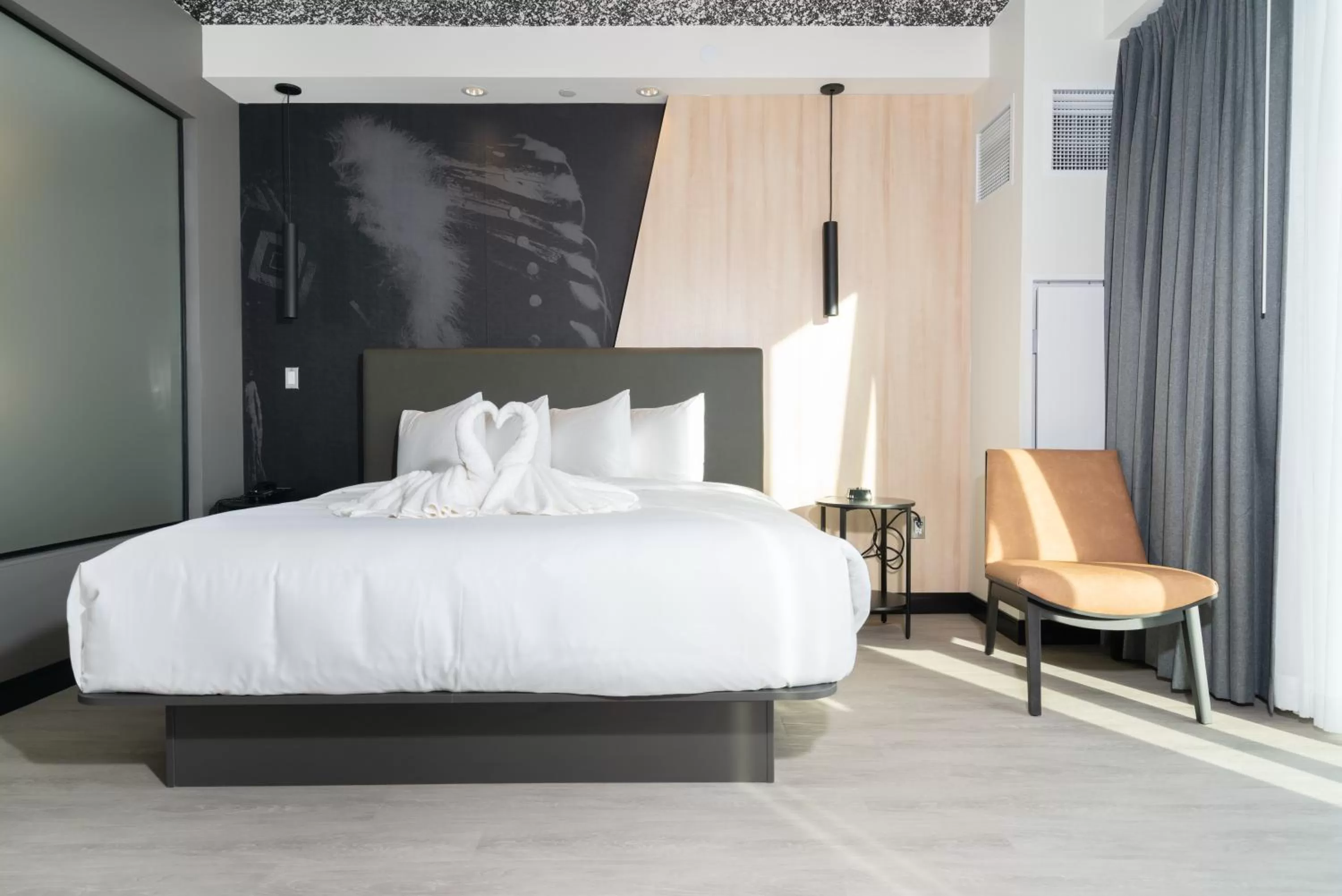 Bed in Dakota Dunes Resort