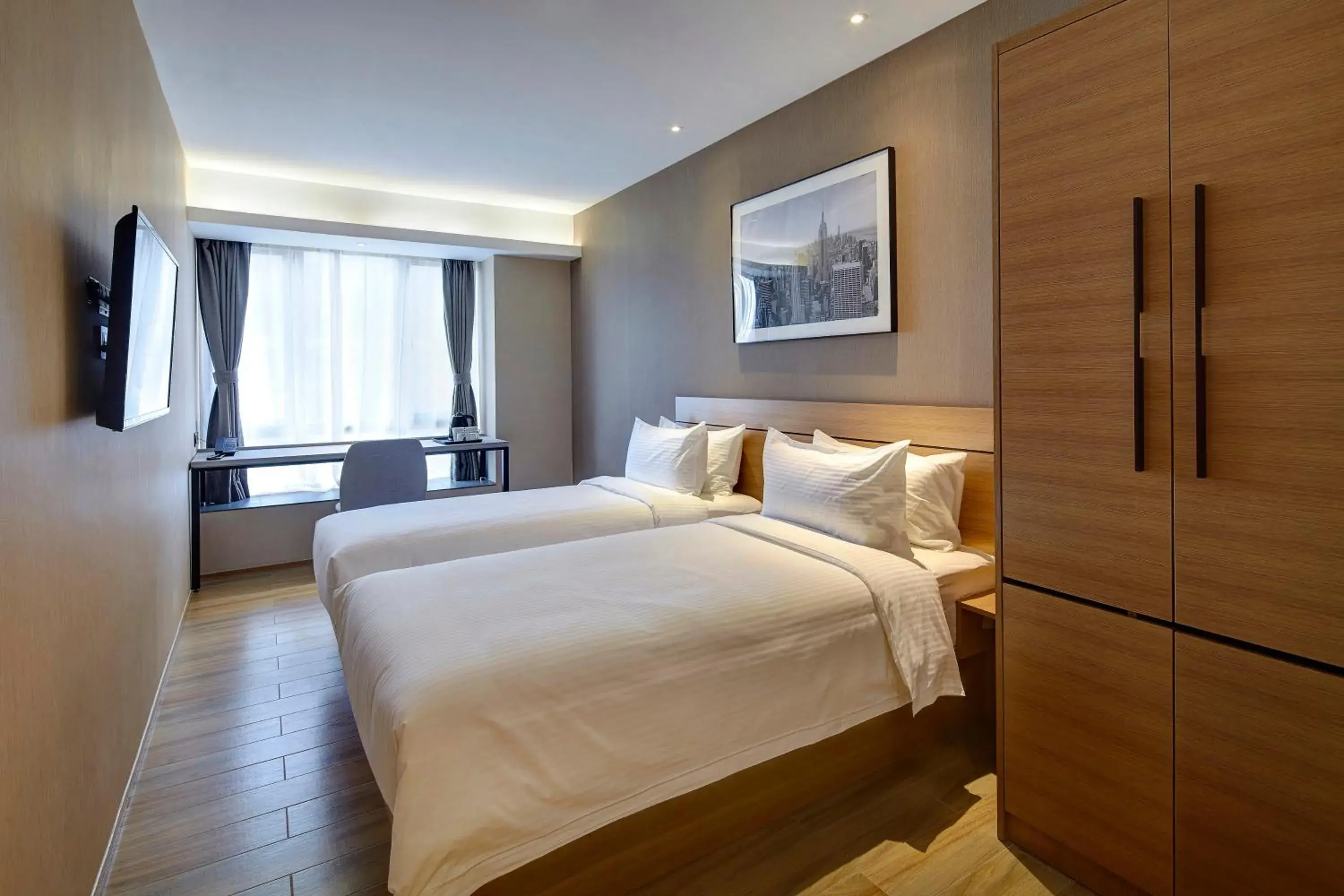 Standard Twin Room in Bridal Tea House Hotel-Free Shuttle Bus for Canton Fair Standard Twin Room in Bridal Tea House Hotel-Free Shuttle Bus for Canton Fair