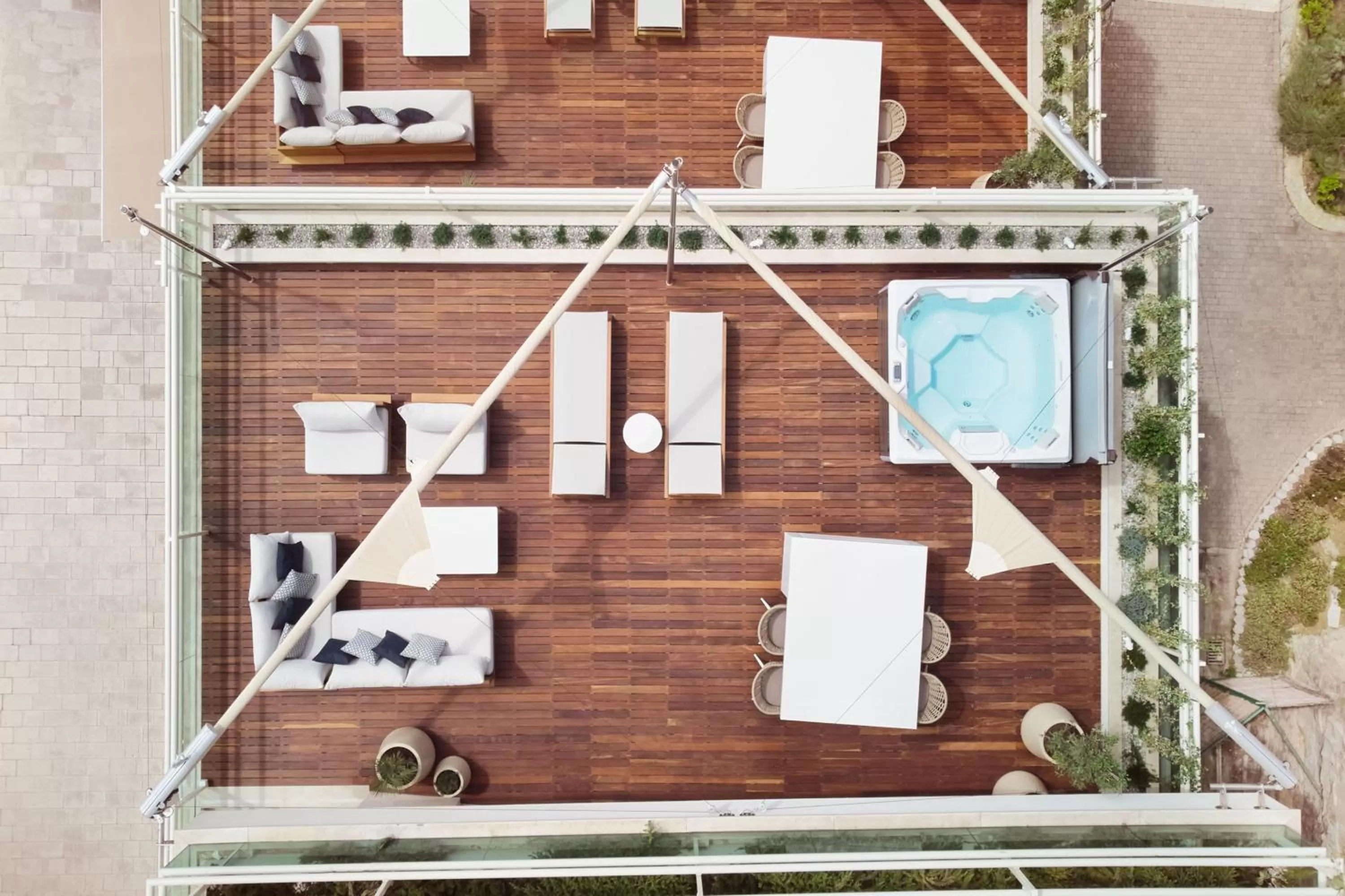 Photo of the whole room in Le Meridien Lav Split