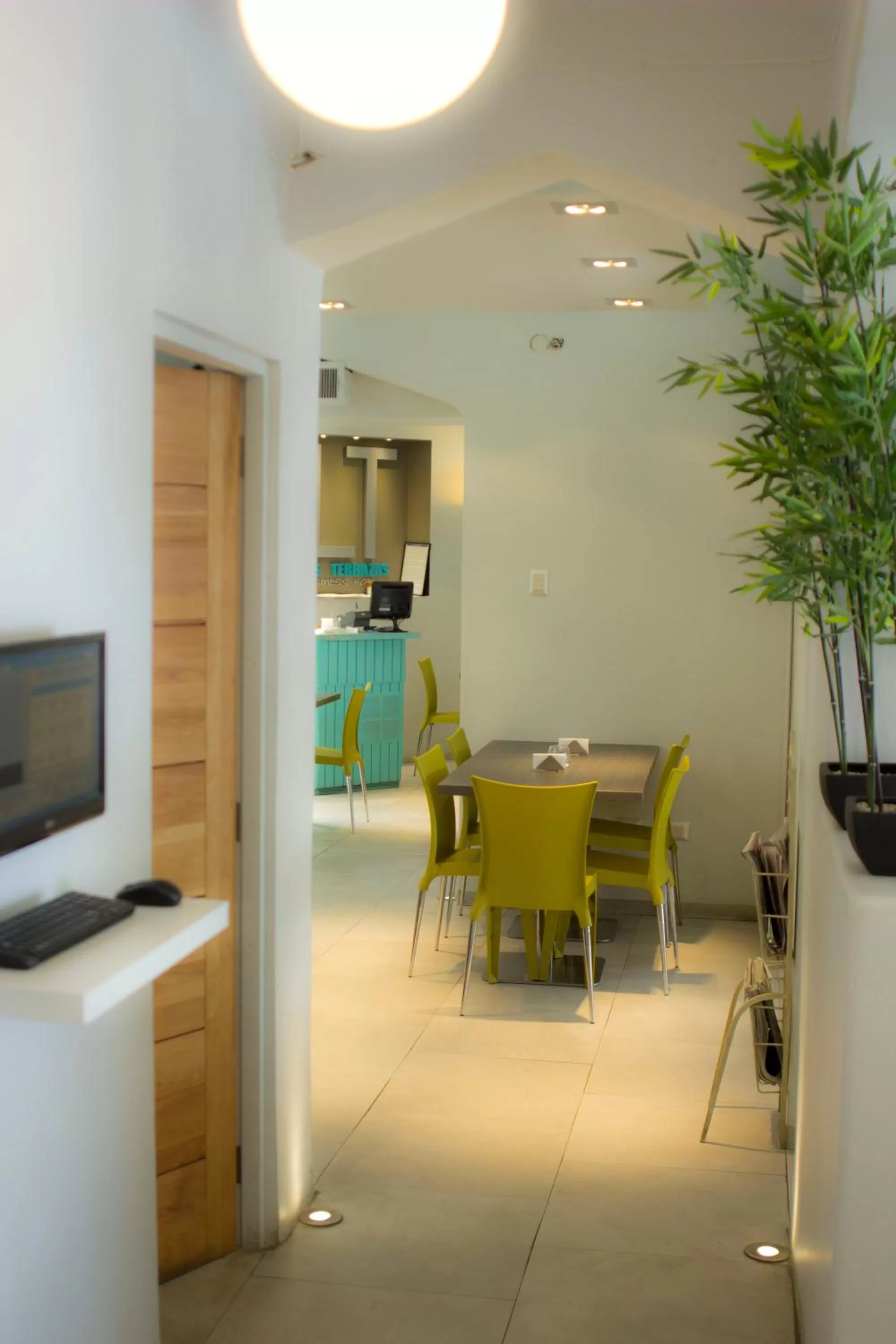 Restaurant/places to eat, Dining Area in Hotel Las Terrazas Express