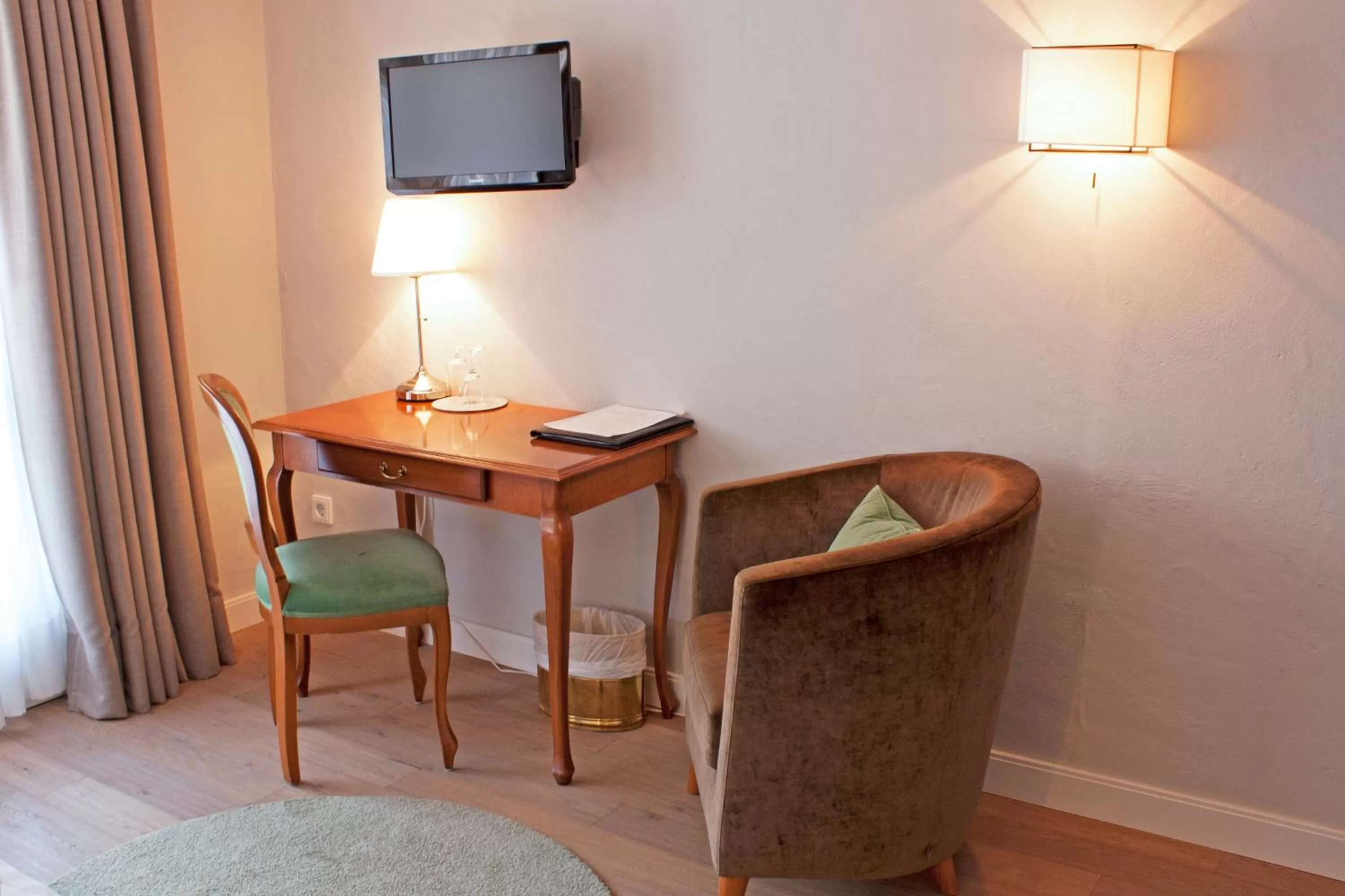 Photo of the whole room in Hotel Bayerischer Hof