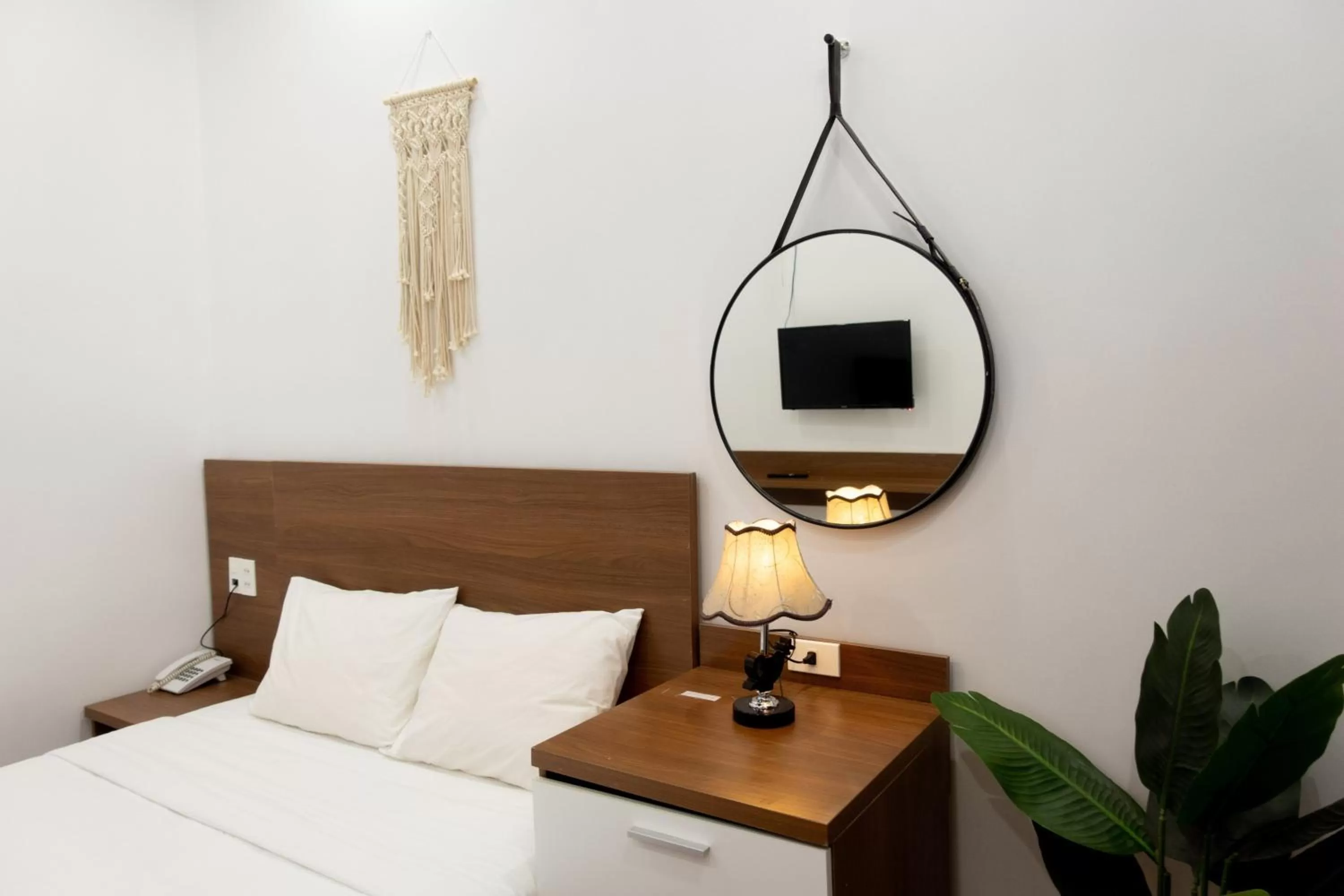 Photo of the whole room, Bed in Sky Hotel - Dalat Vania