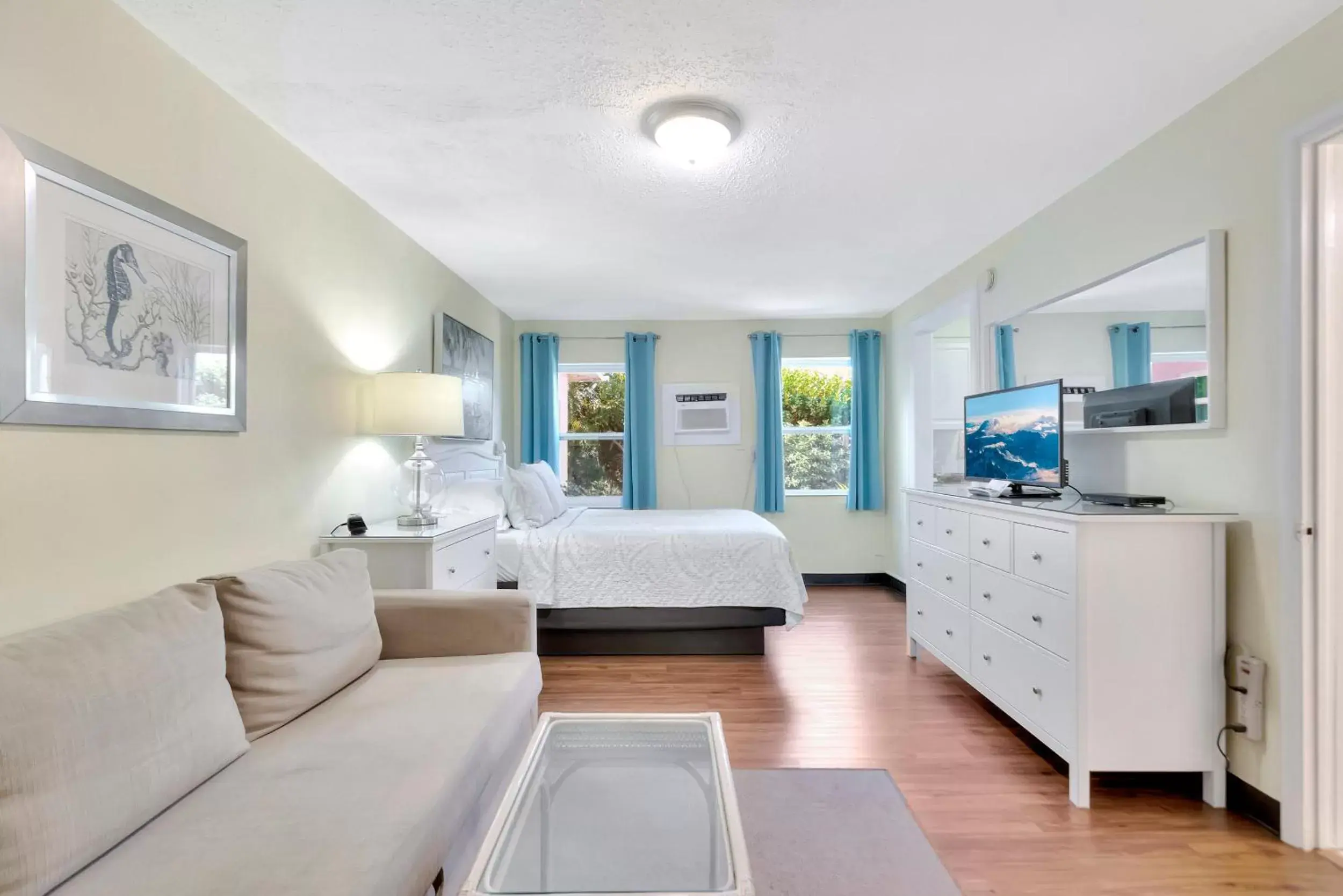 Studio with Sofa Bed in Seahorse Guesthouse Studio with Sofa Bed in Seahorse Guesthouse