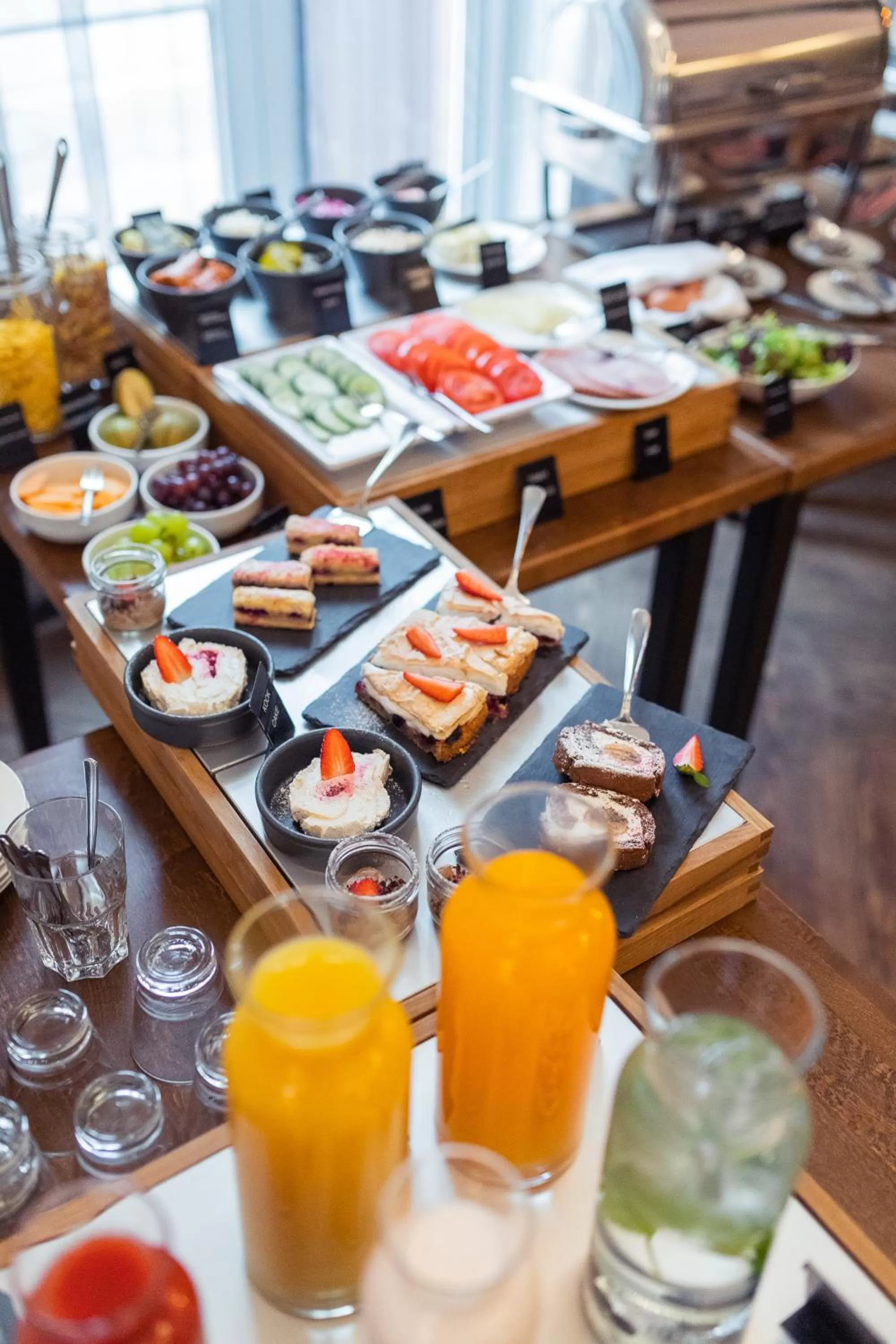 Breakfast in Hotel Villa Wesset