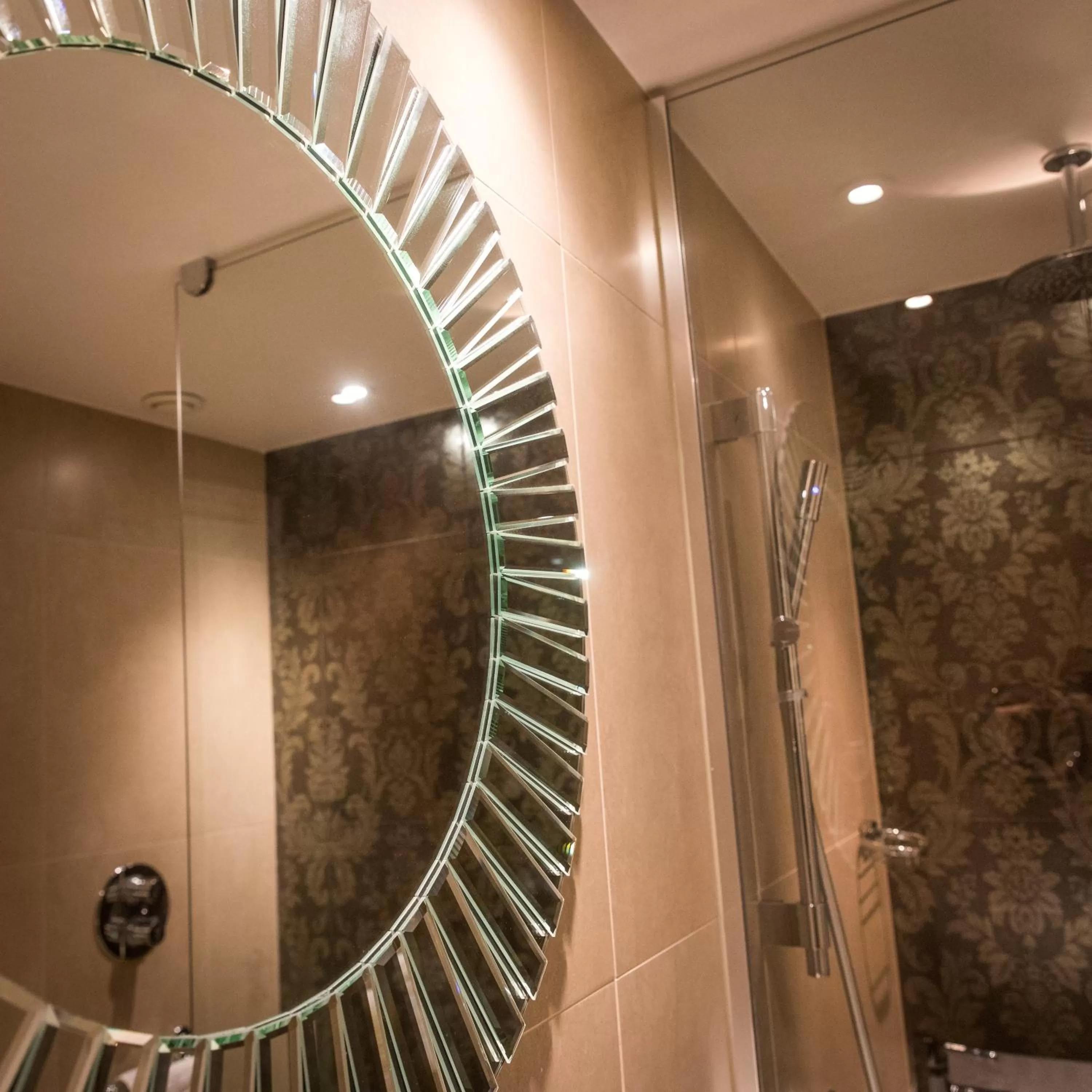 Bathroom in Hotel Indigo Glasgow by IHG