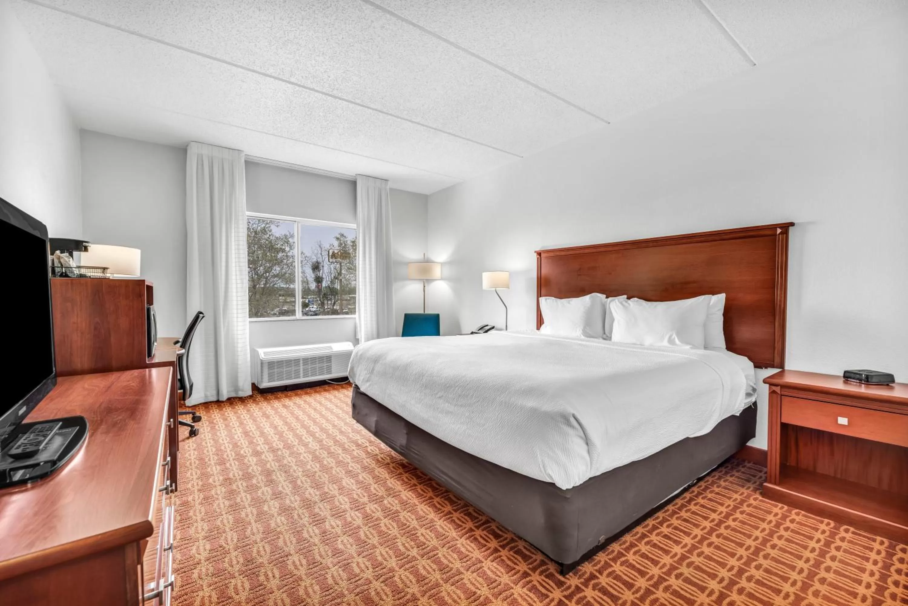 Bed in Fairfield Inn by Marriott Lumberton