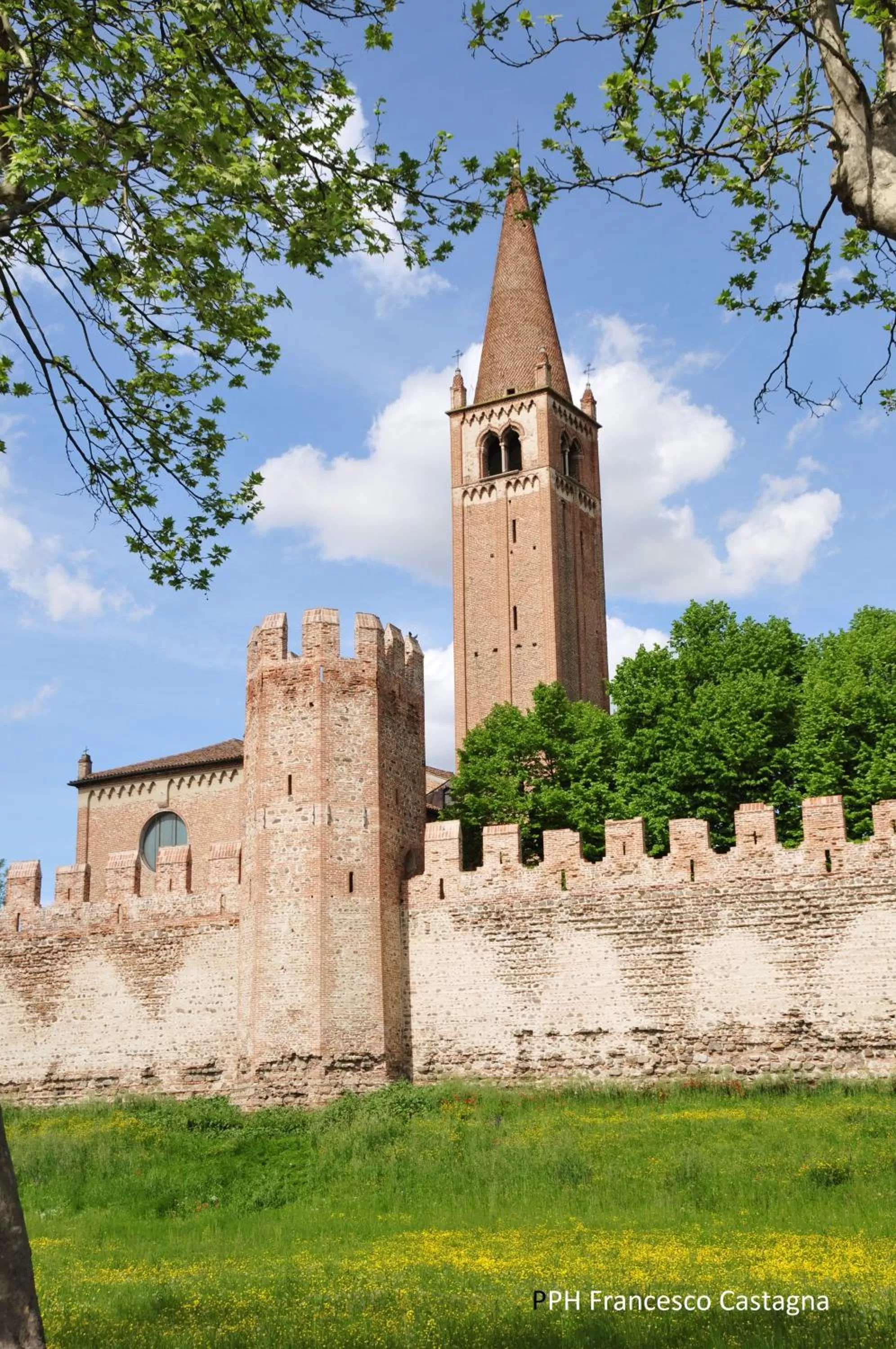 Property Building in Hotel Aldo Moro