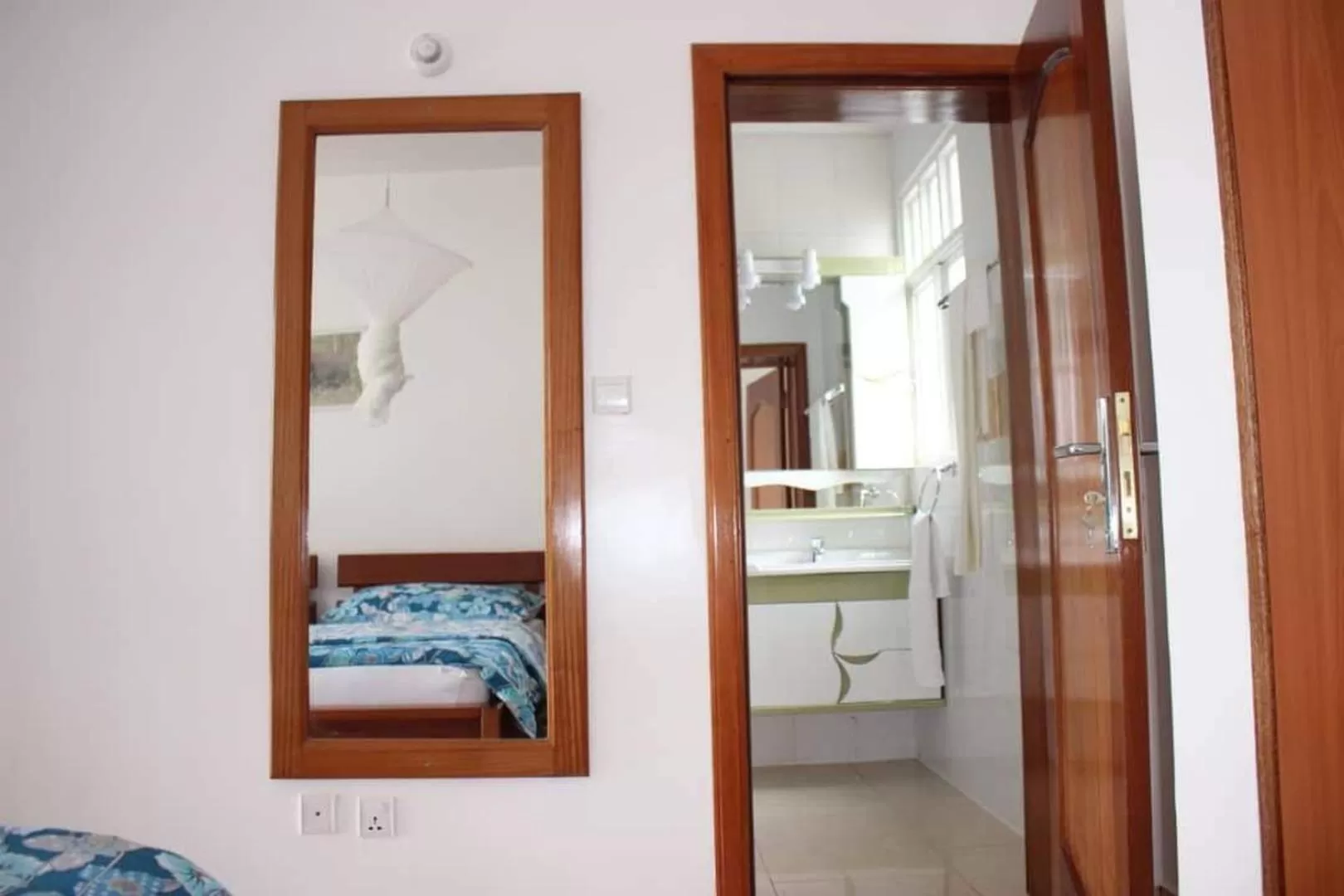 Other, Bed in Hôtel Maisons-Sifa