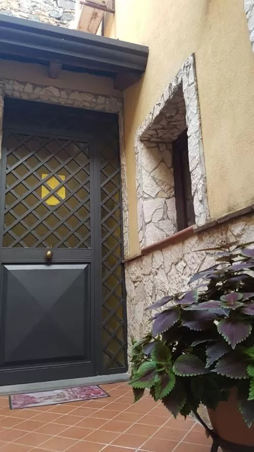 Patio in Hotel Sangiuliano 132 centro storico Catania