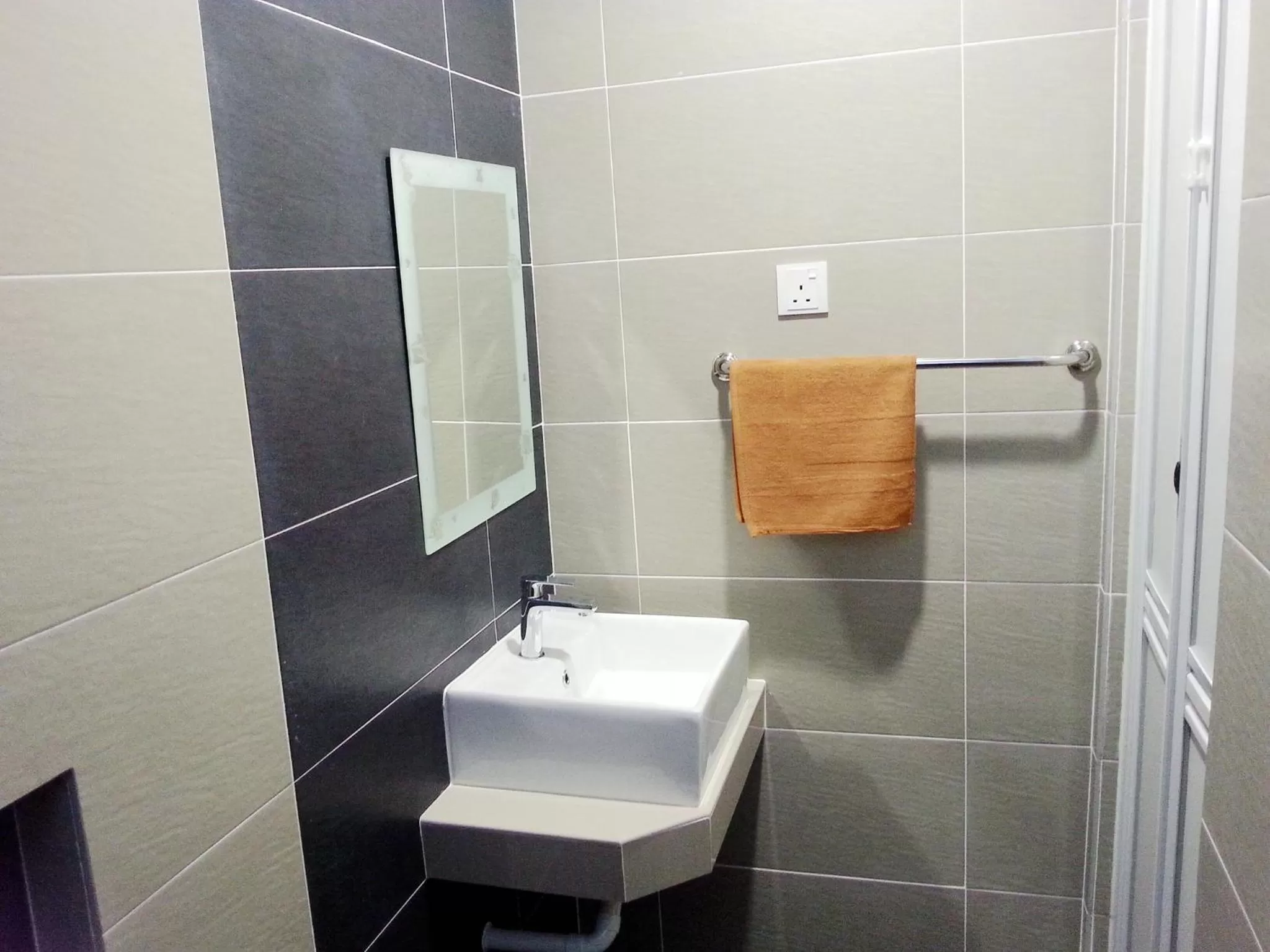 Bathroom in RG Grand Hotel