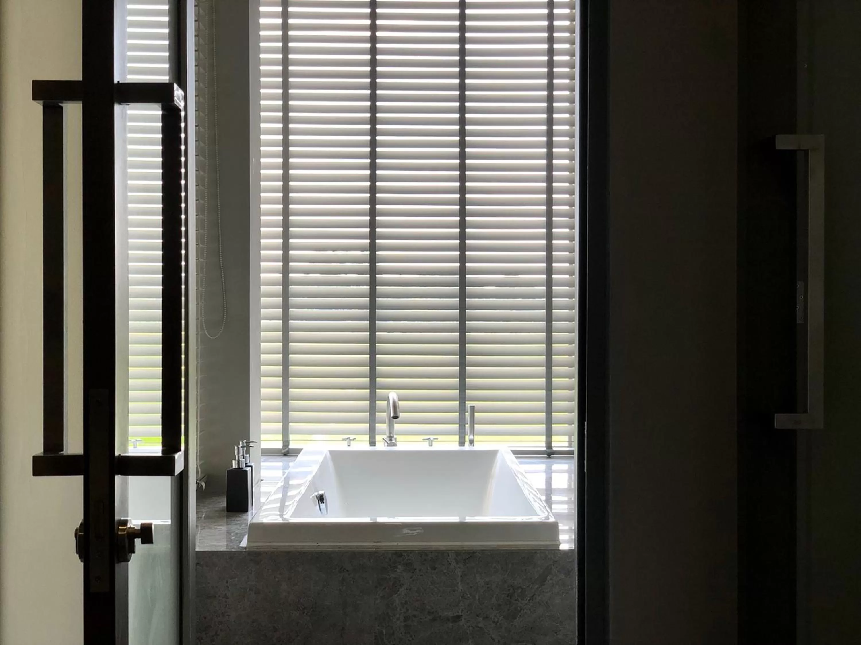 Bathroom in Doowall Hotel