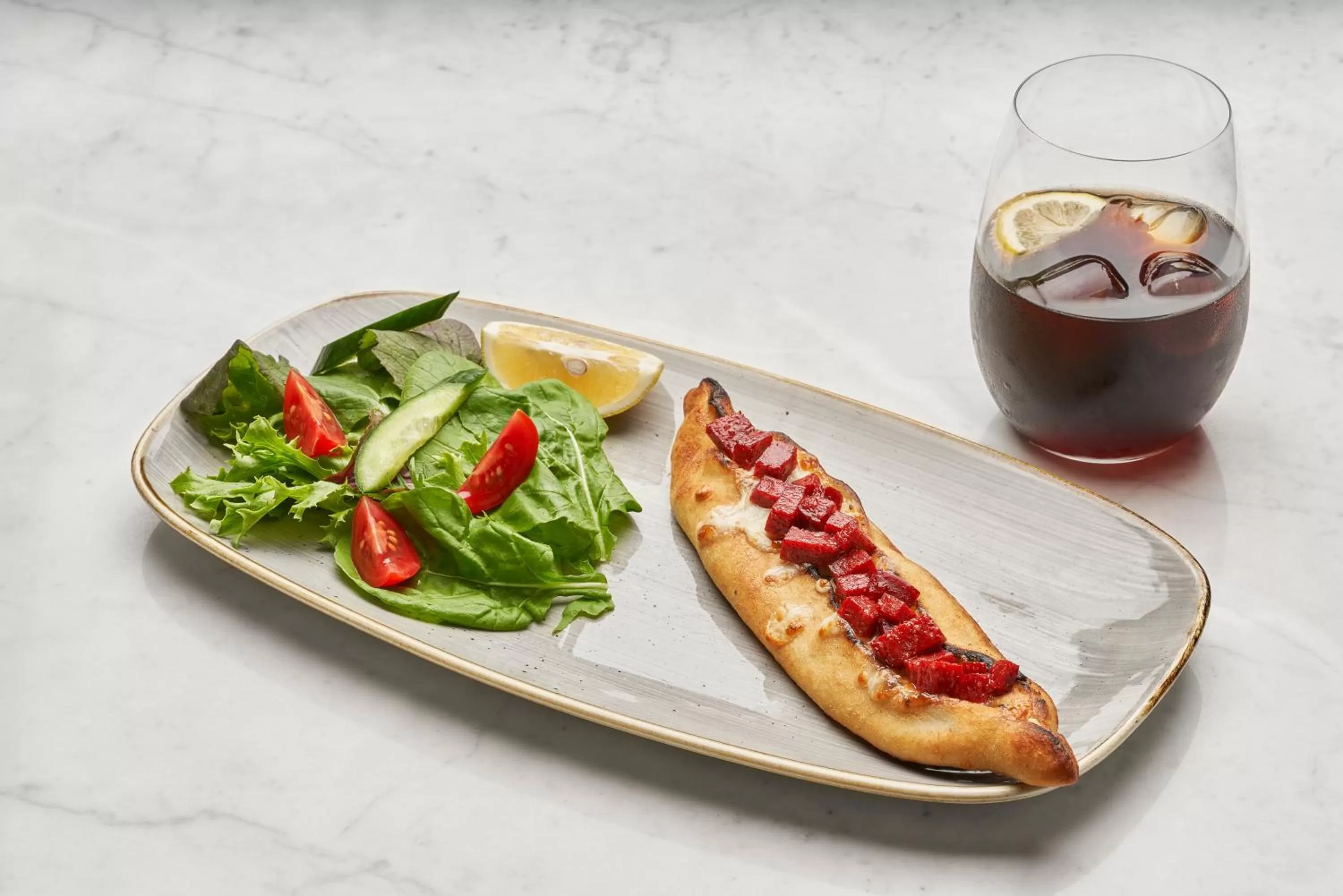 Food and drinks in YOTEL Istanbul Airport, City Entrance