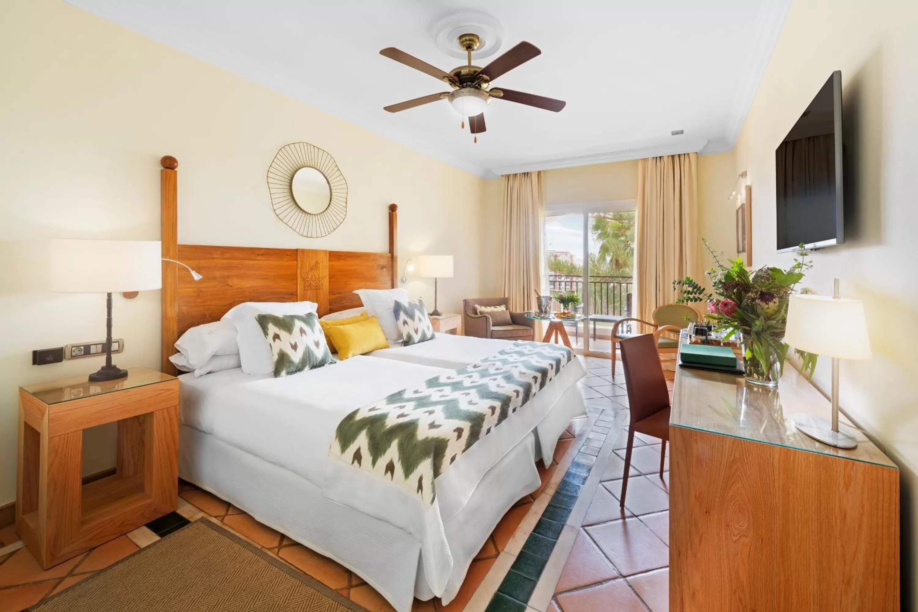 Bedroom, Bed in Bahia del Duque