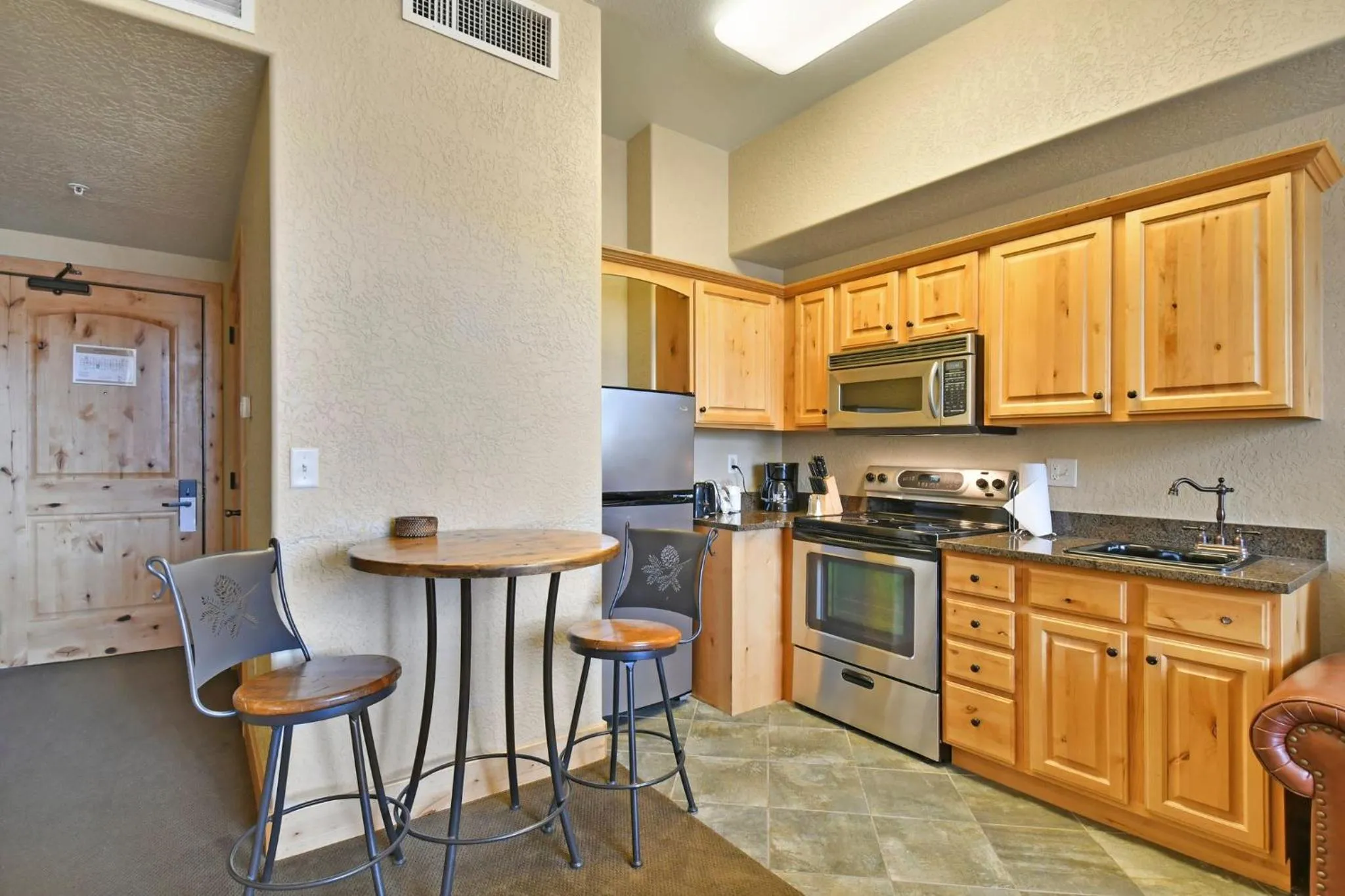 Kitchen or kitchenette in Silverado Lodge, Park City - Canyons Village by Vail Resorts