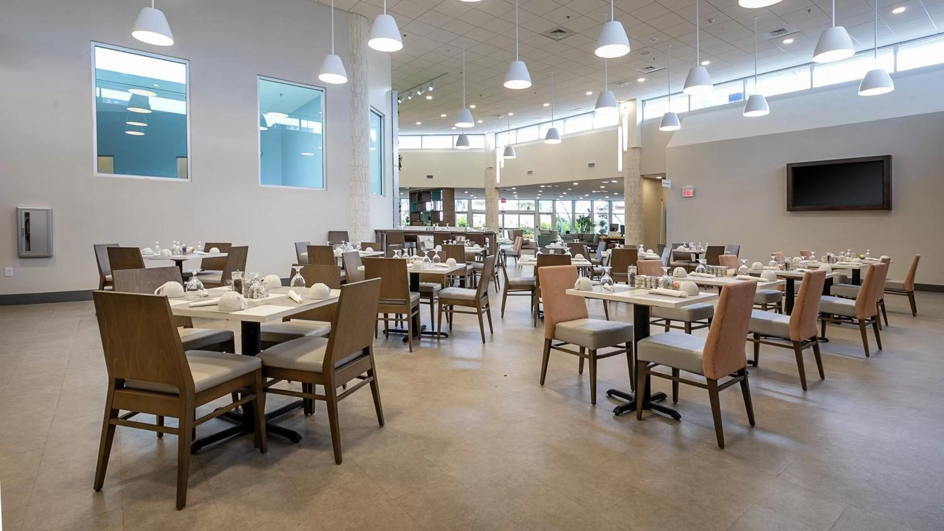 Restaurant/places to eat in Holiday Inn Panama City by IHG