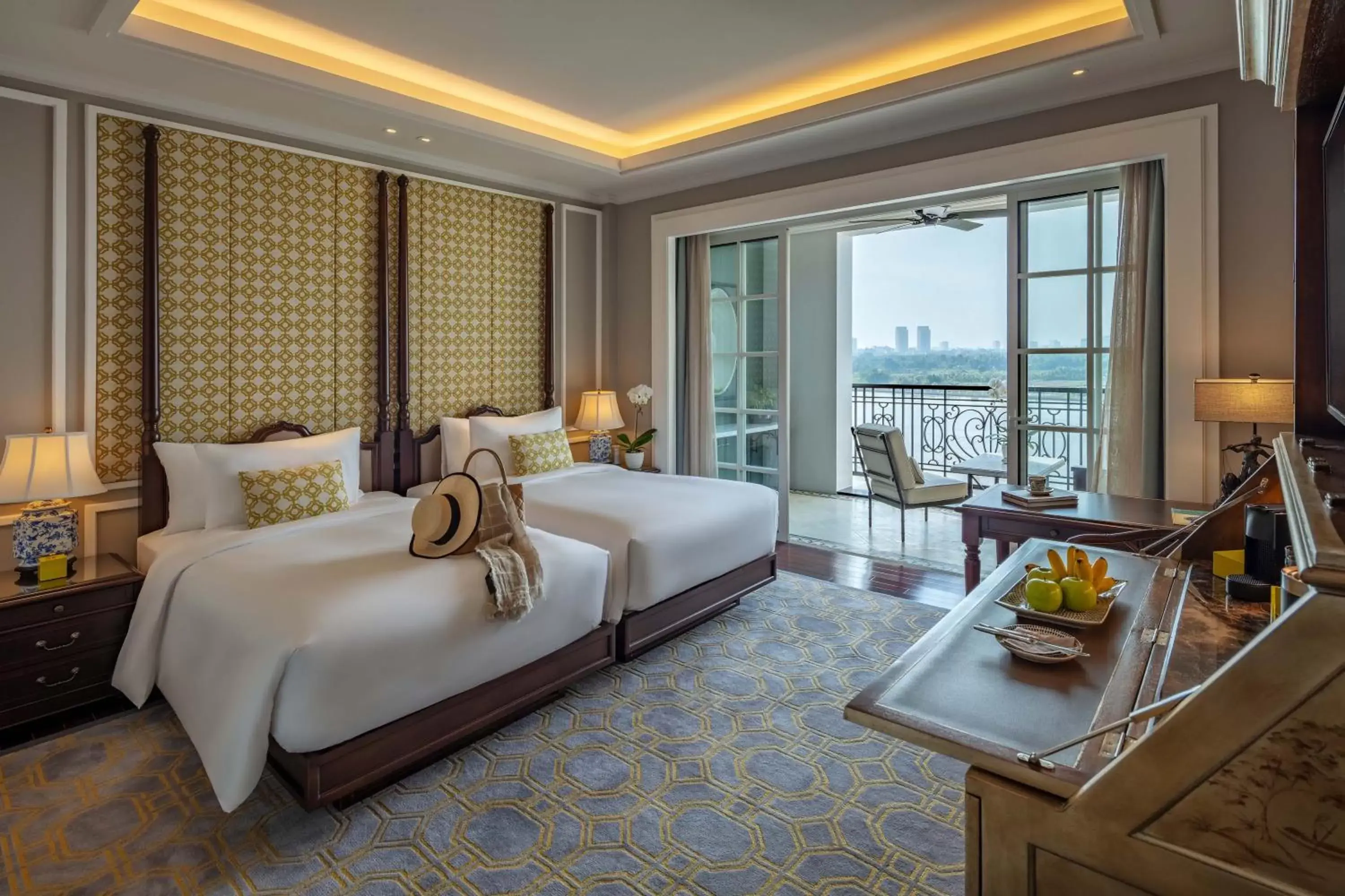 Deluxe Twin Room with River View in Mia Saigon – Luxury Boutique Hotel Deluxe Twin Room with River View in Mia Saigon – Luxury Boutique Hotel
