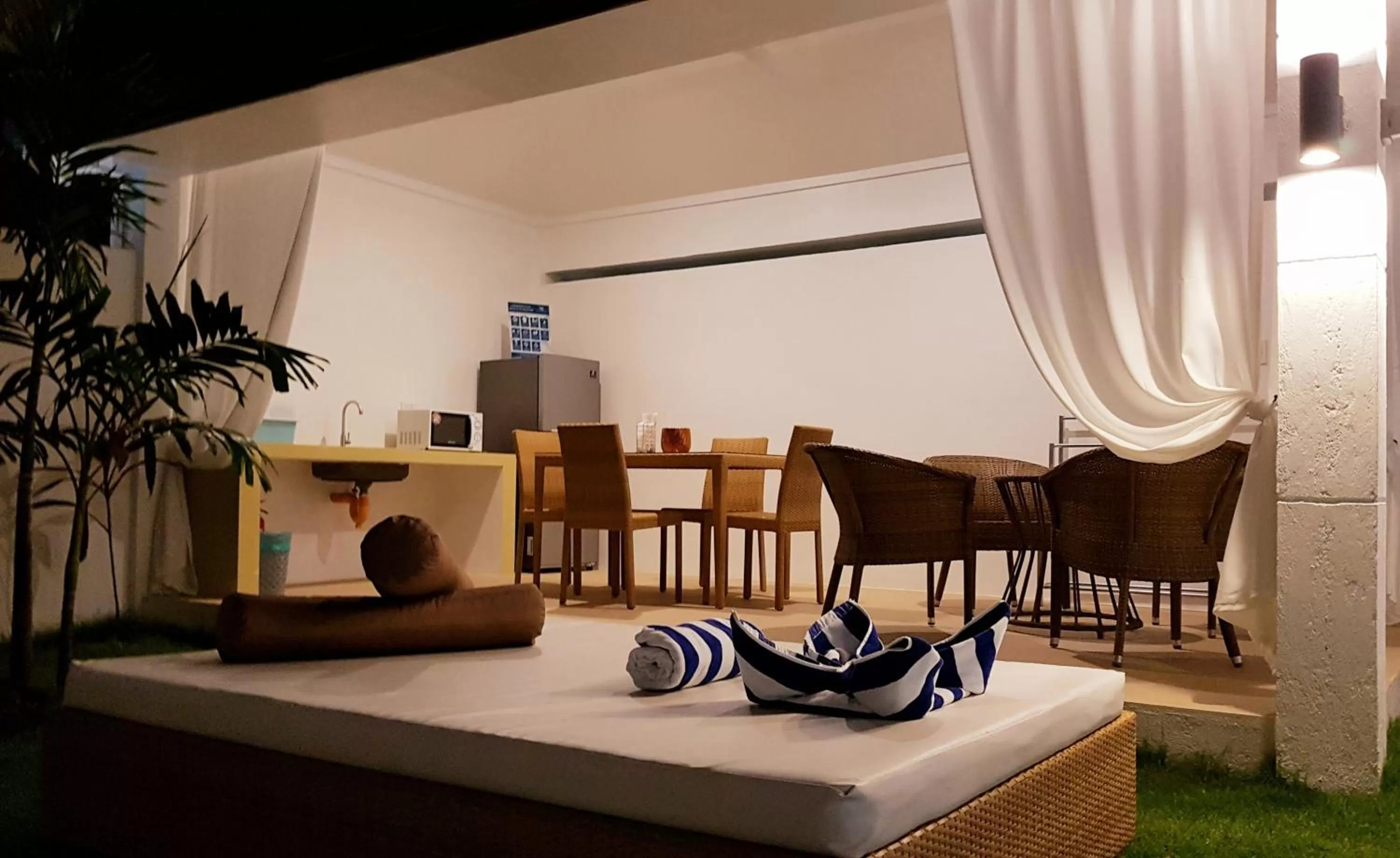 Patio in Montecarlo Villas Panglao