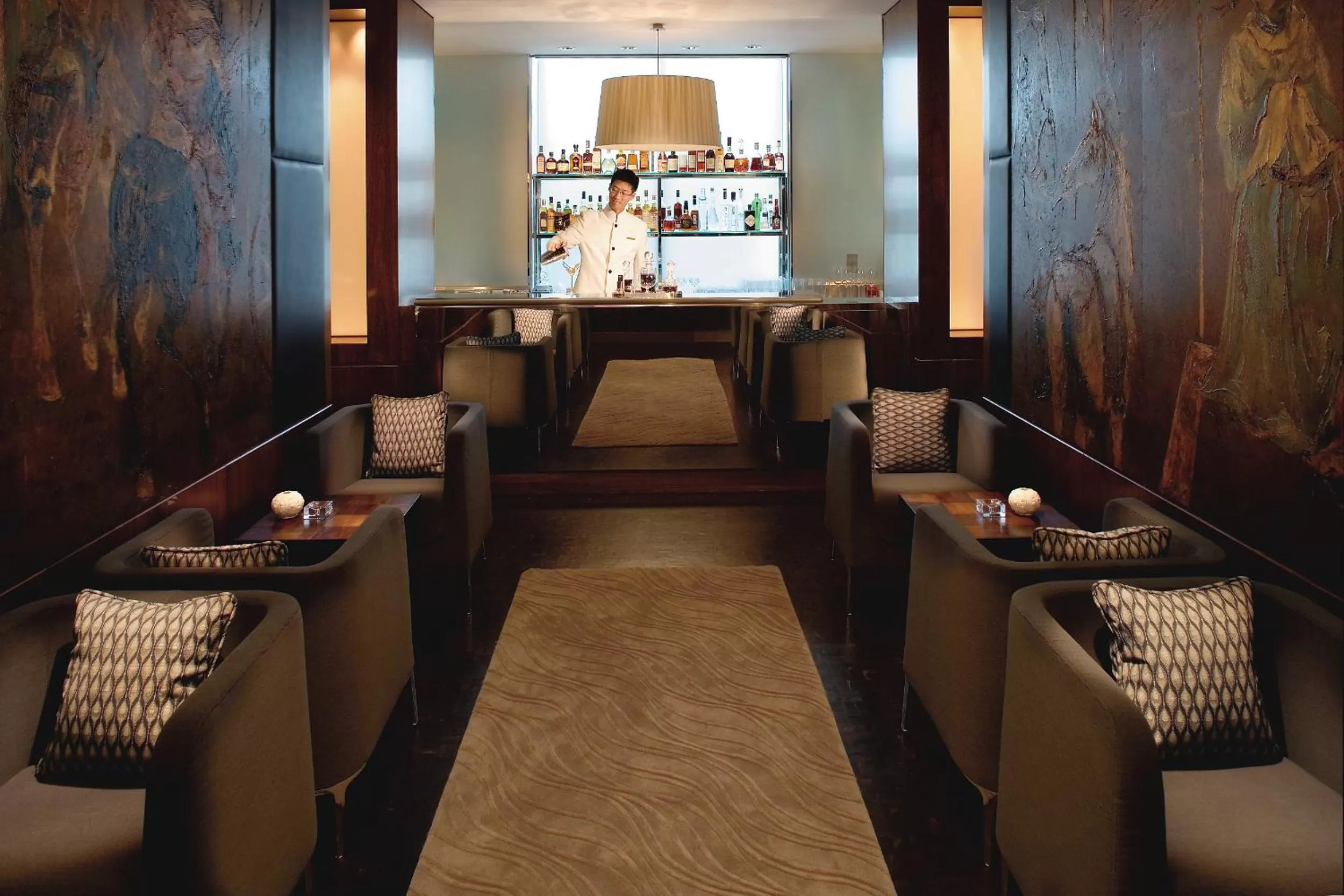 Lounge or bar in Mandarin Oriental, Hong Kong