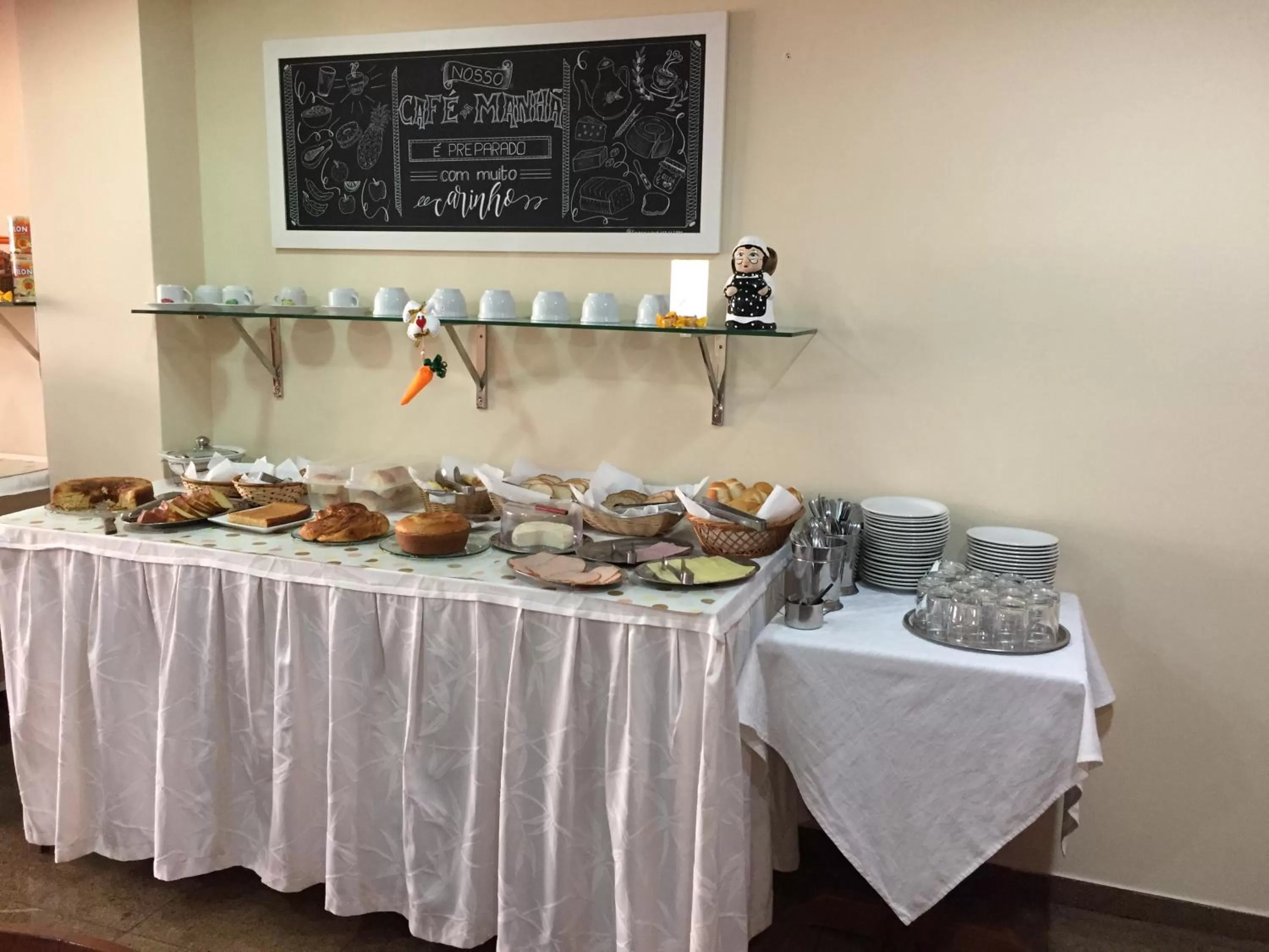 Breakfast in Hotel Raio de Sol