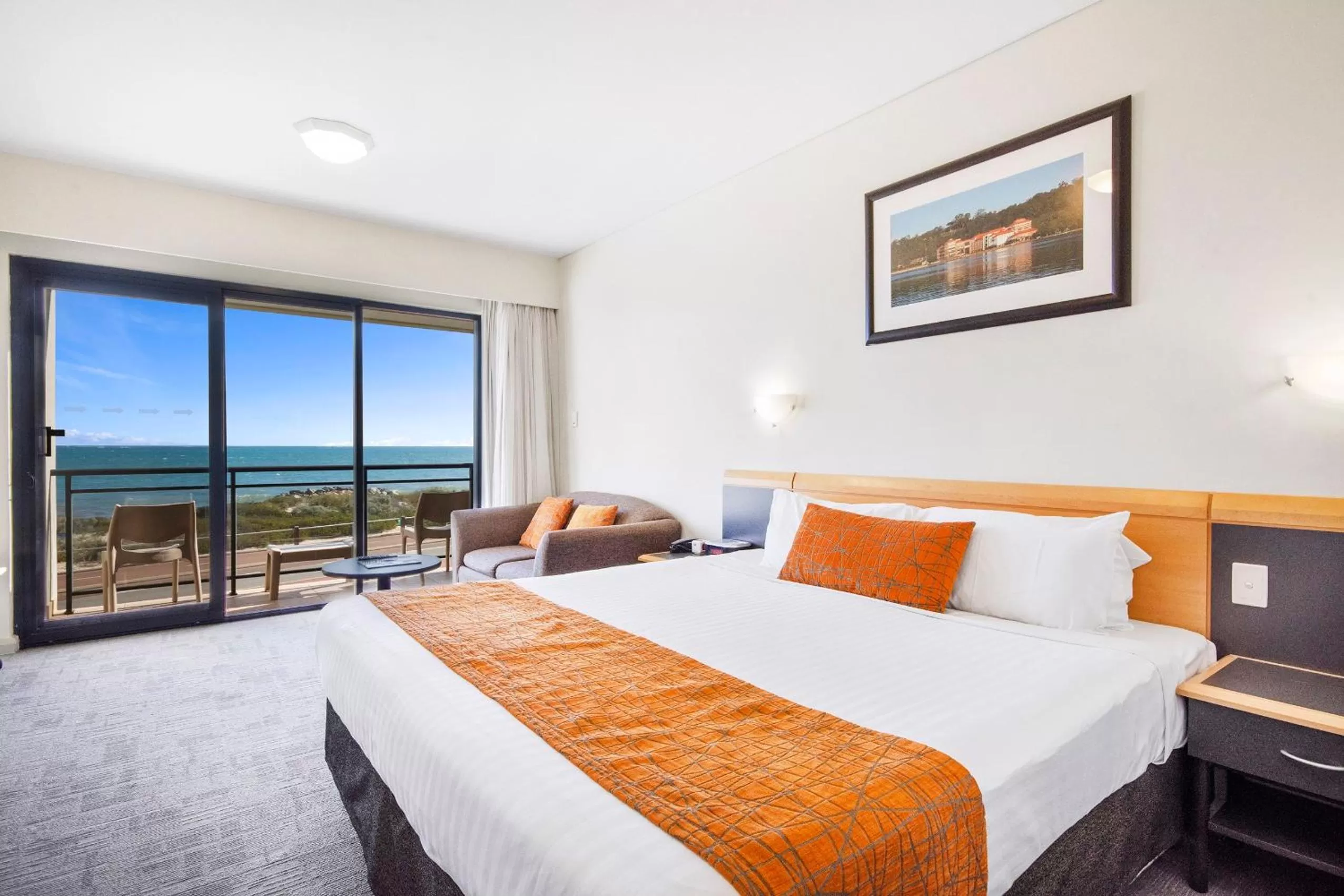 View (from property/room), Bed in Quality Resort Sorrento Beach