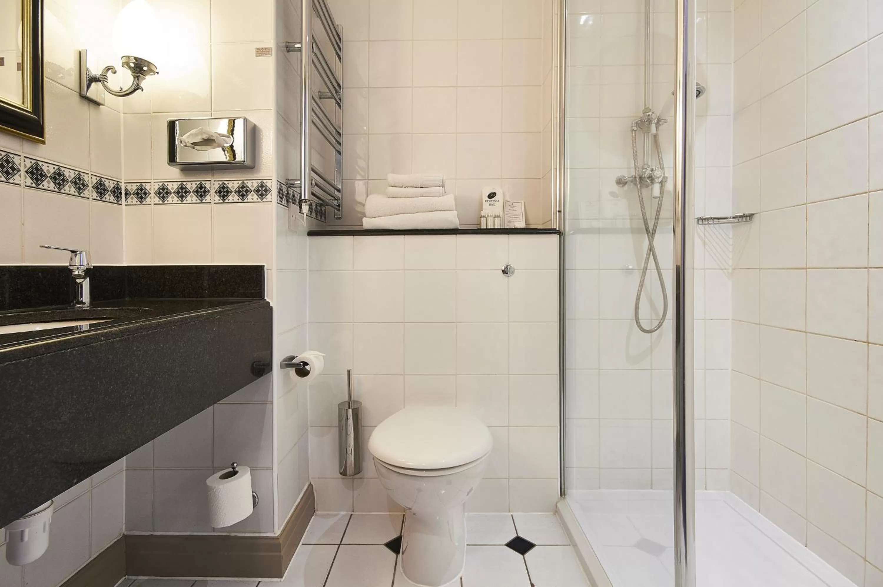 Bathroom in The George Hotel