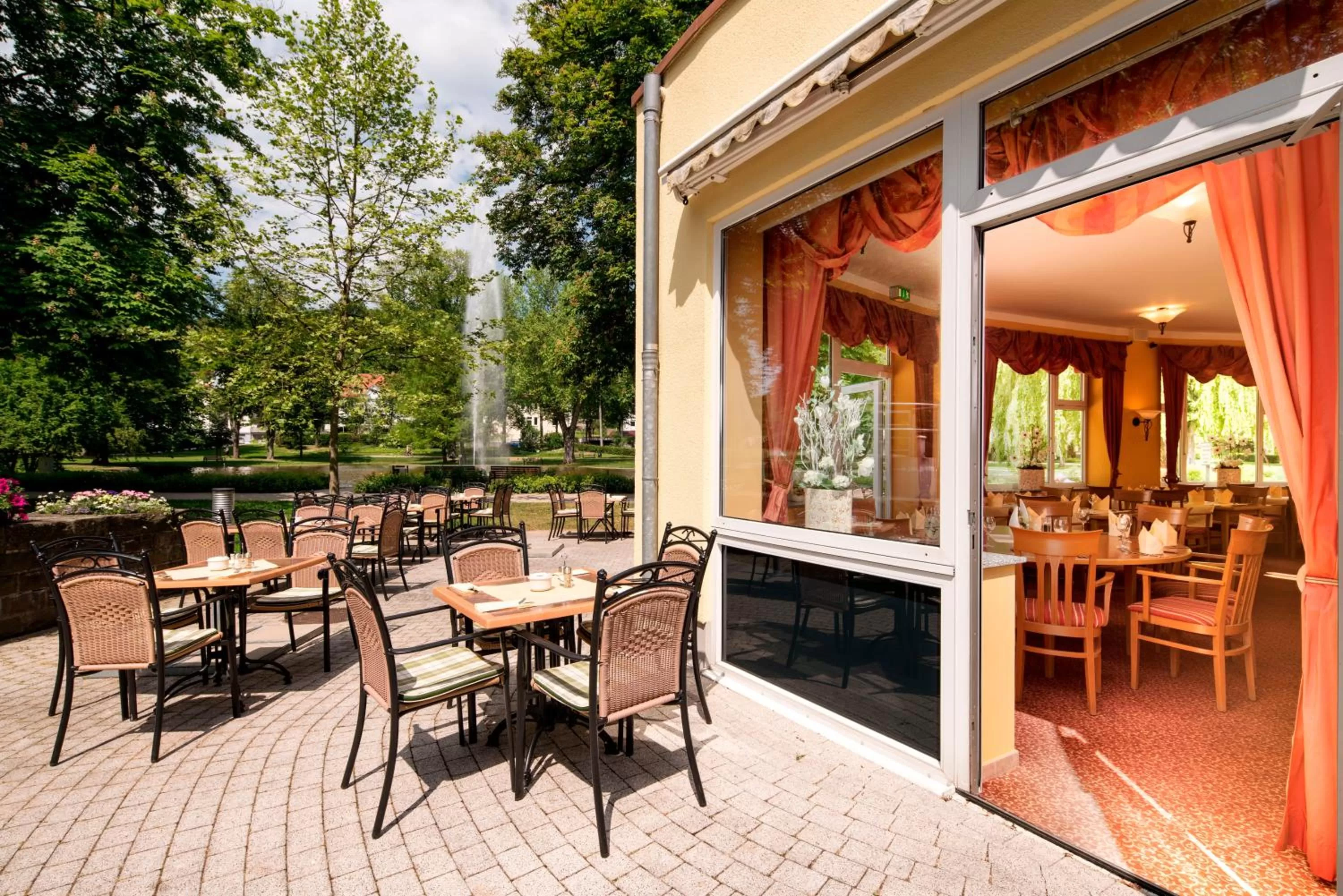 Restaurant/Places to Eat in Thermalis - Das Boardinghouse im Kurpark Bad Hersfeld