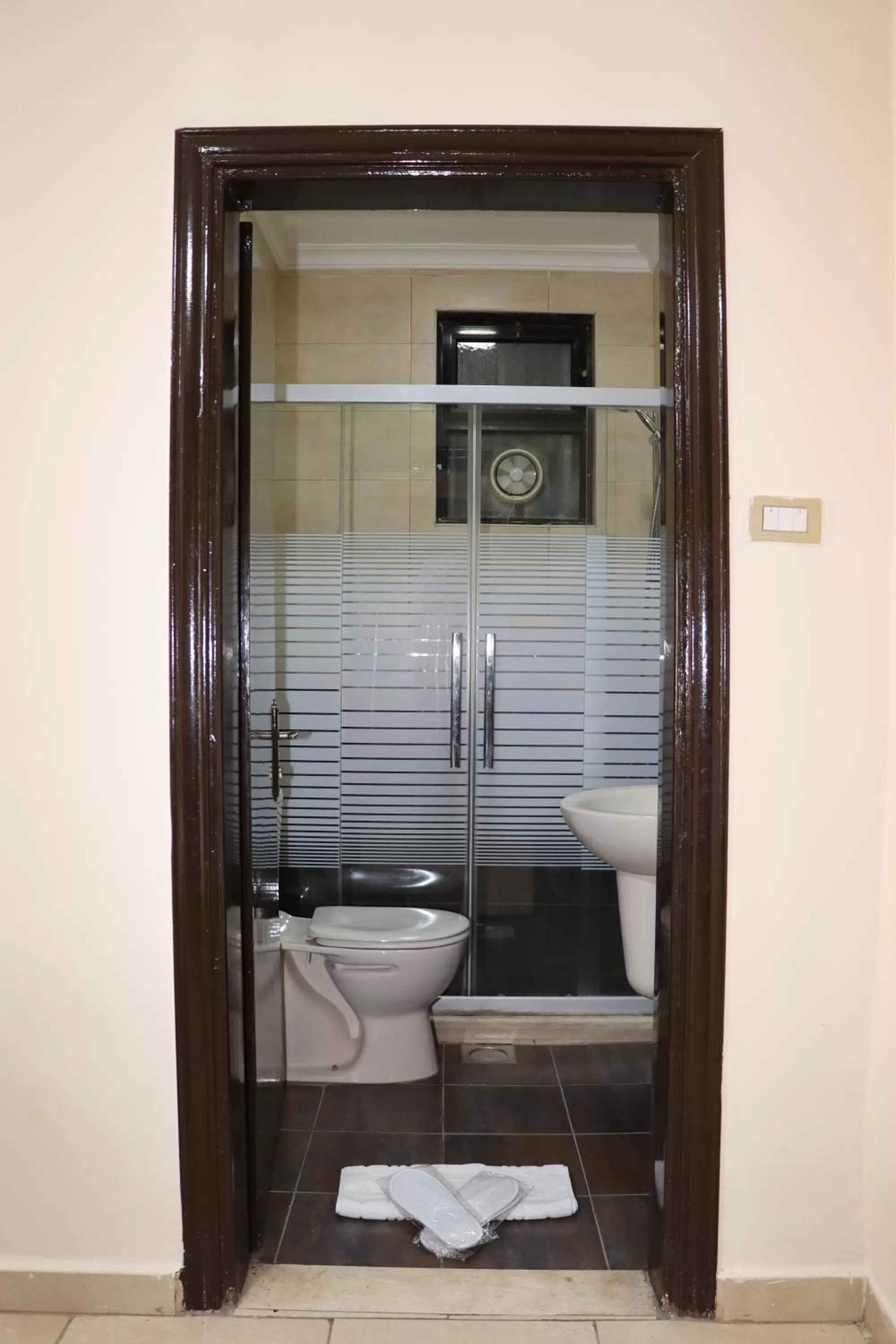 Bathroom in Al Jamal Suites