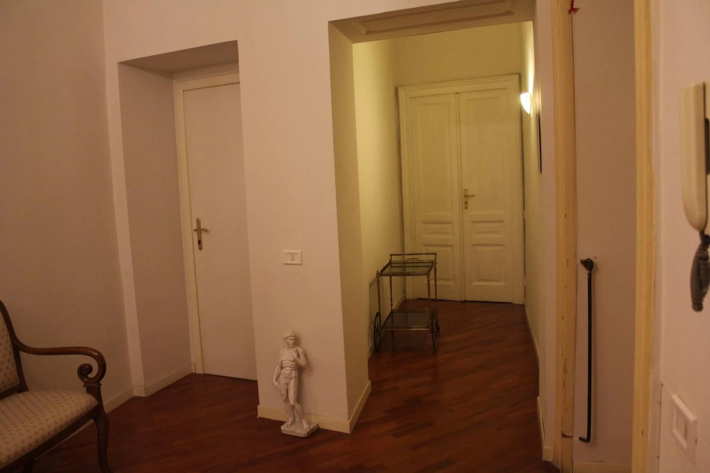 Living room, Bed in RealPartenope B&B 284