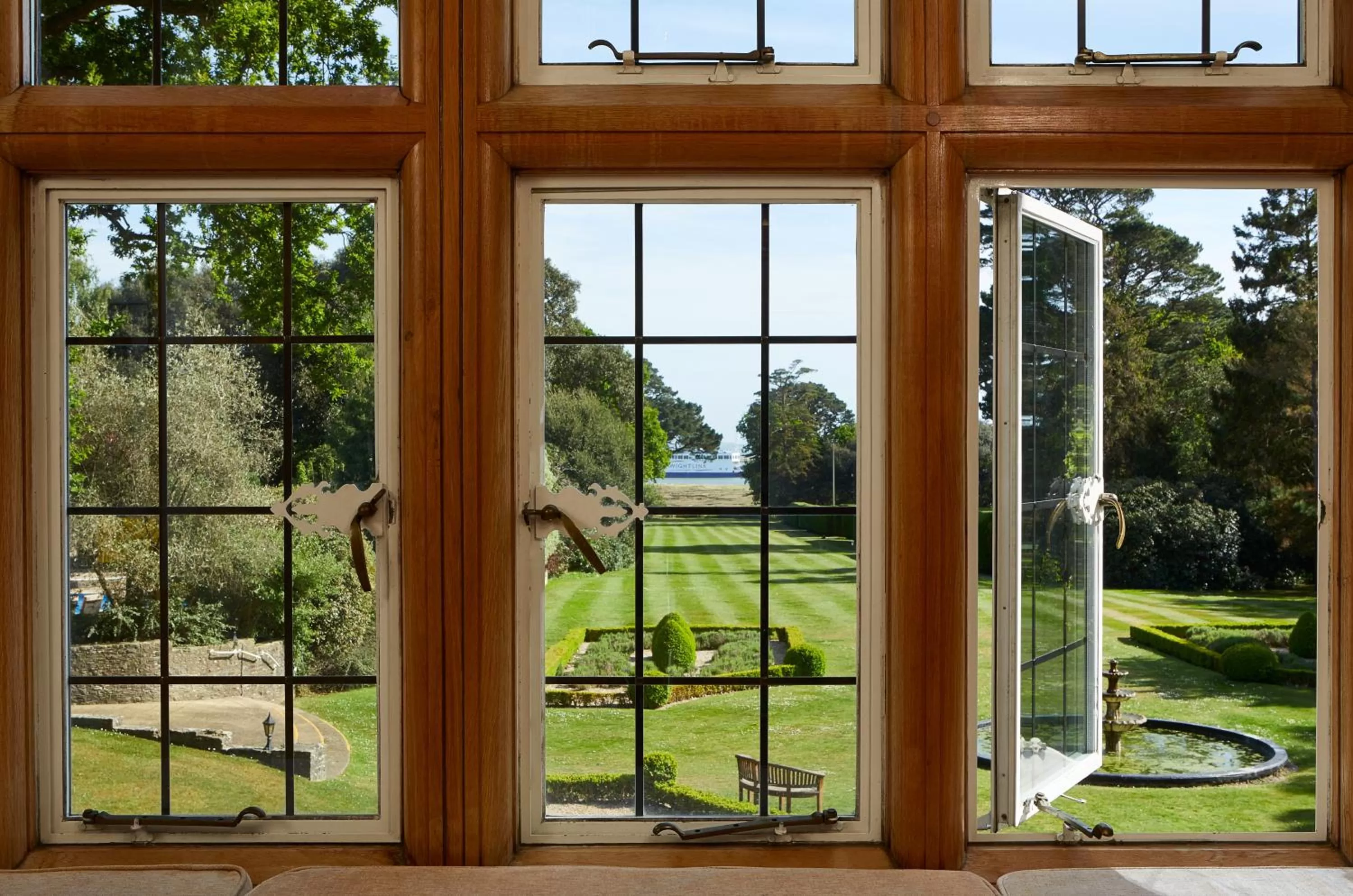 Macdonald Elmers Court Resort