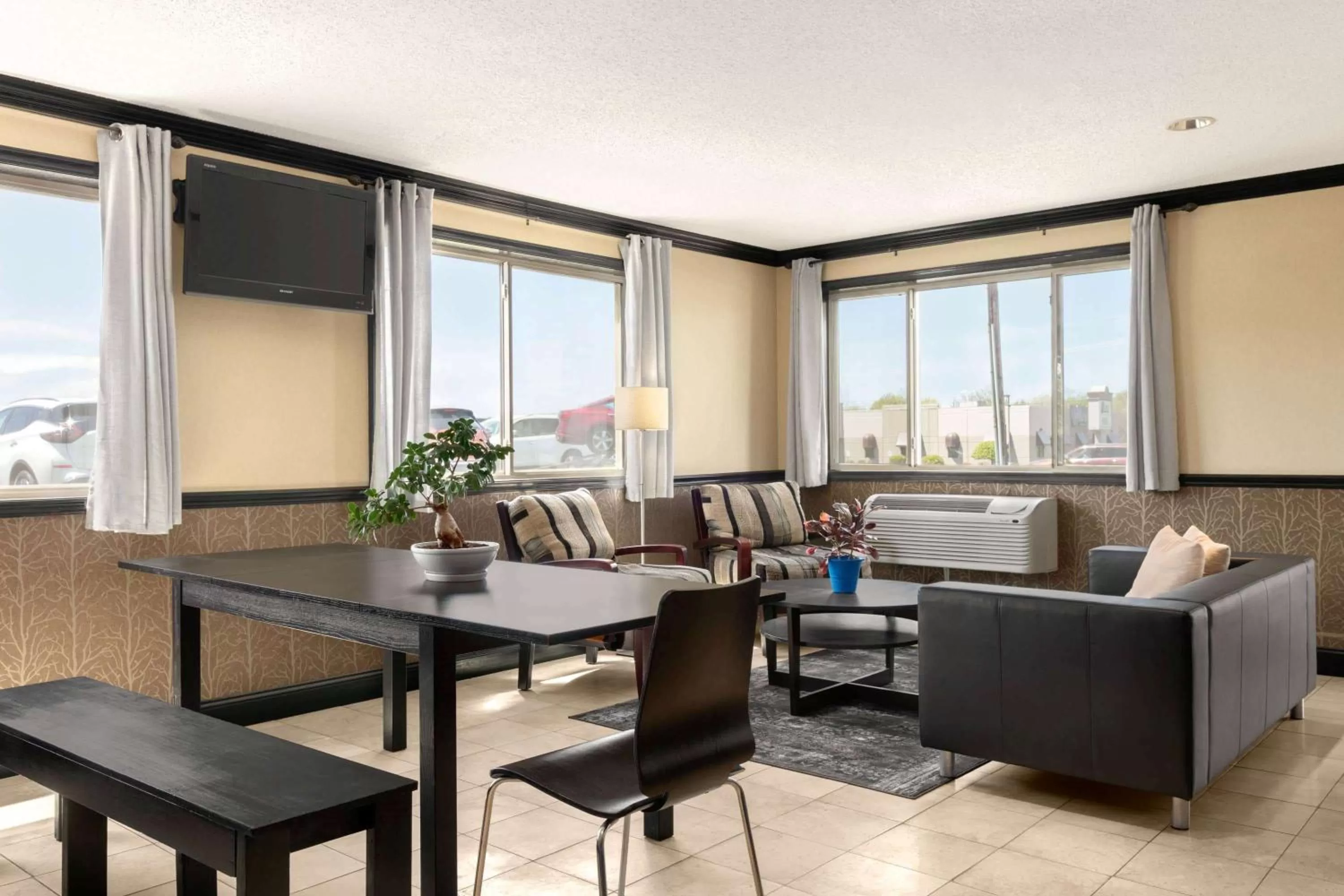 Lobby or reception in Super 8 by Wyndham Hanover