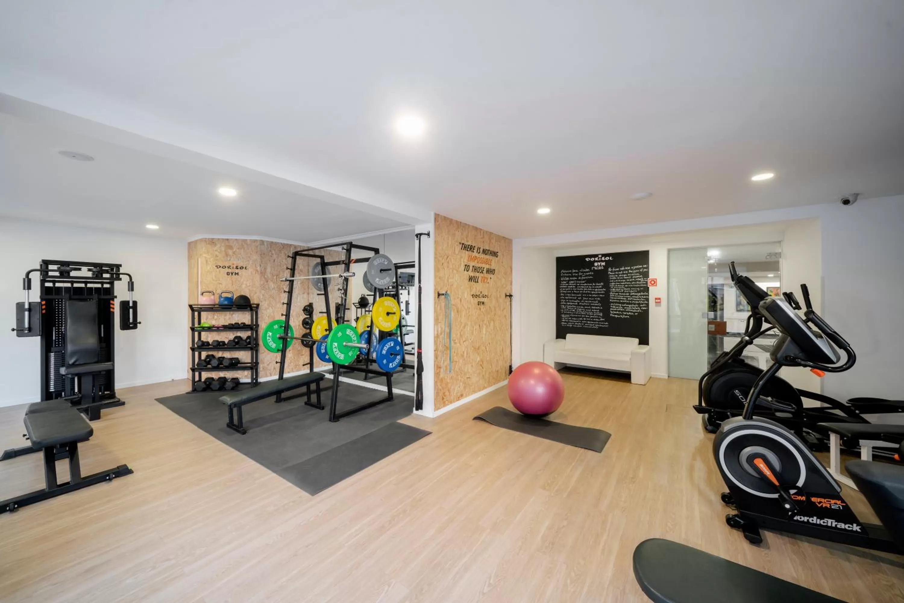 Fitness centre/facilities in Dorisol Estrelicia Hotel