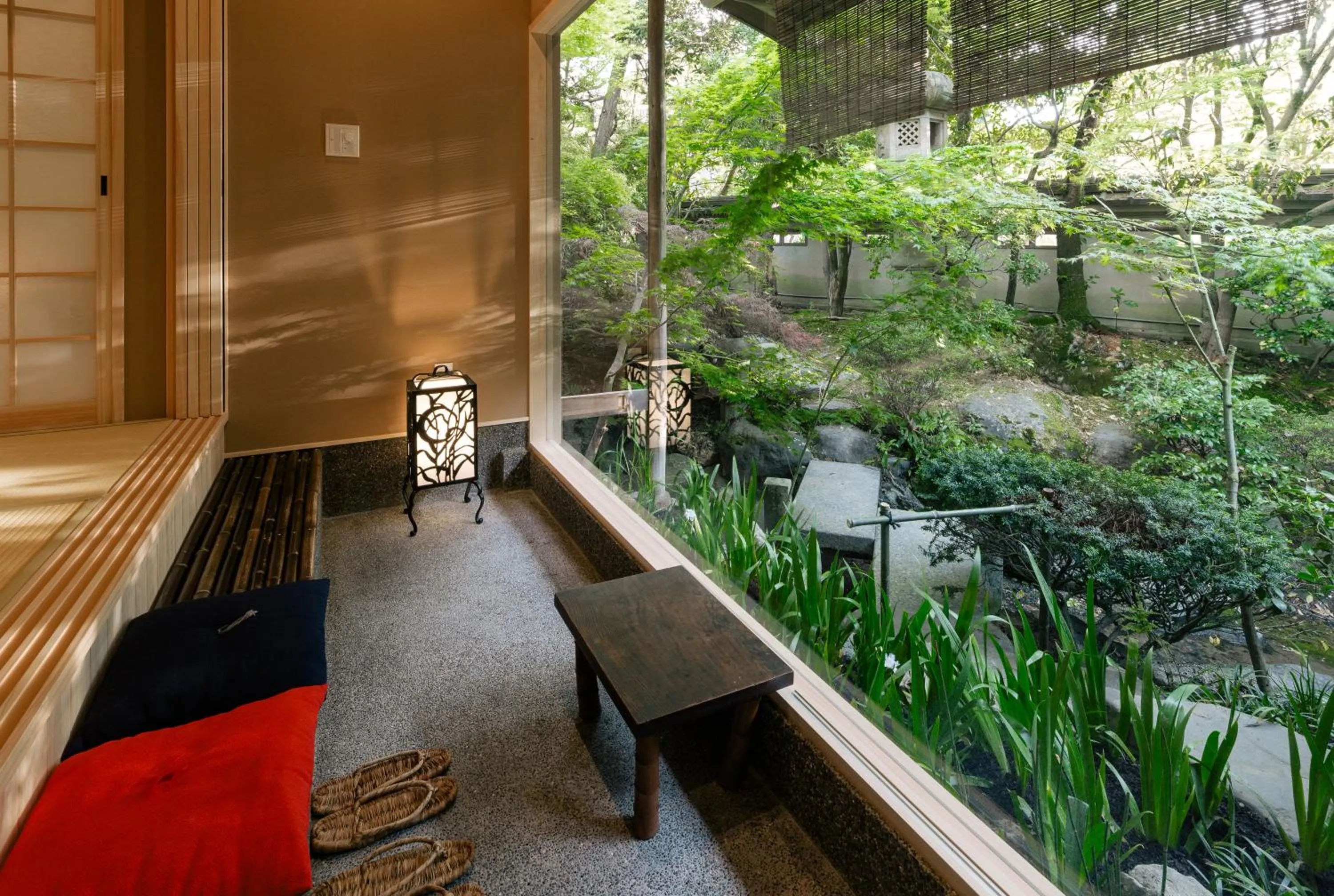 Patio in Kyoto Nanzenji Ryokan Yachiyo Established in 1915