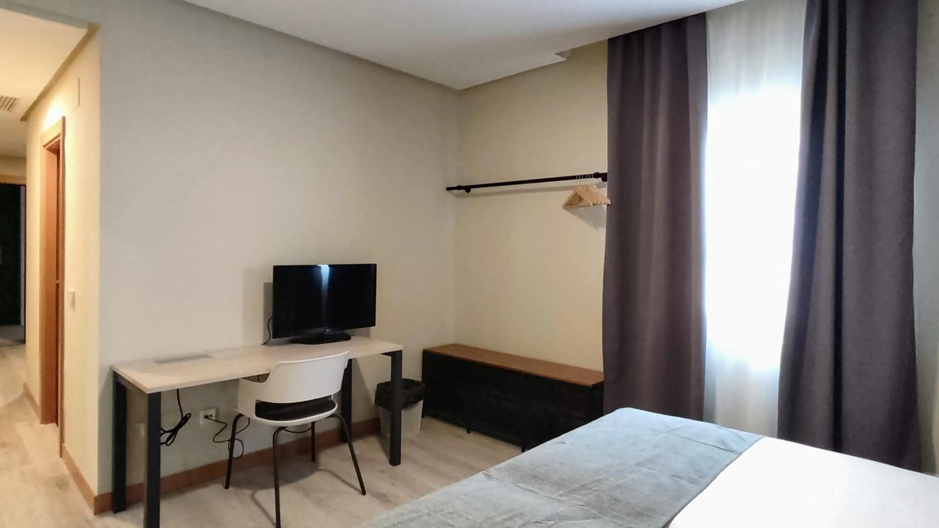 Photo of the whole room, Bed in Smart Hotel La Sagra