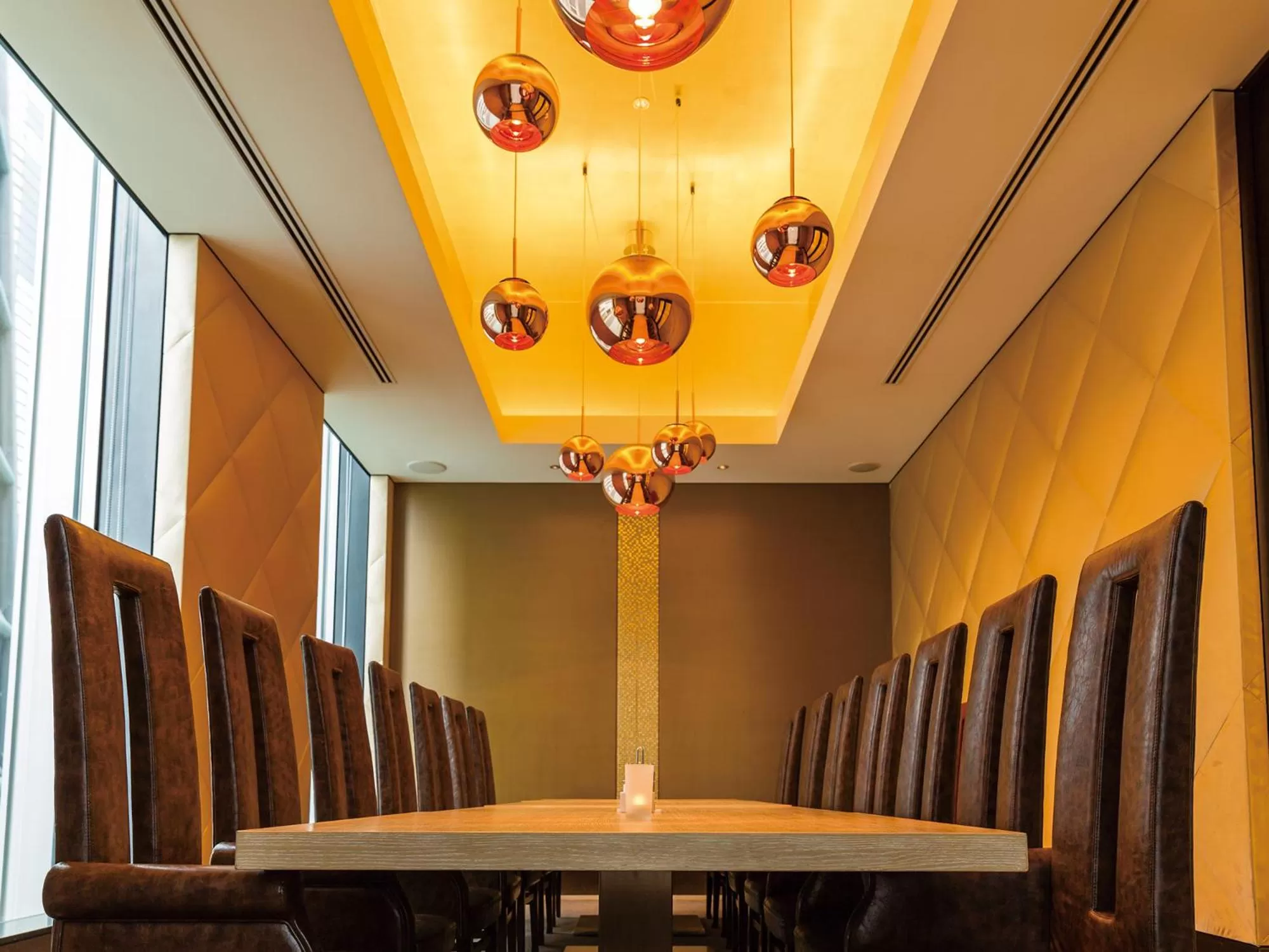 Restaurant/places to eat in The Royal Park Hotel Iconic Tokyo Shiodome