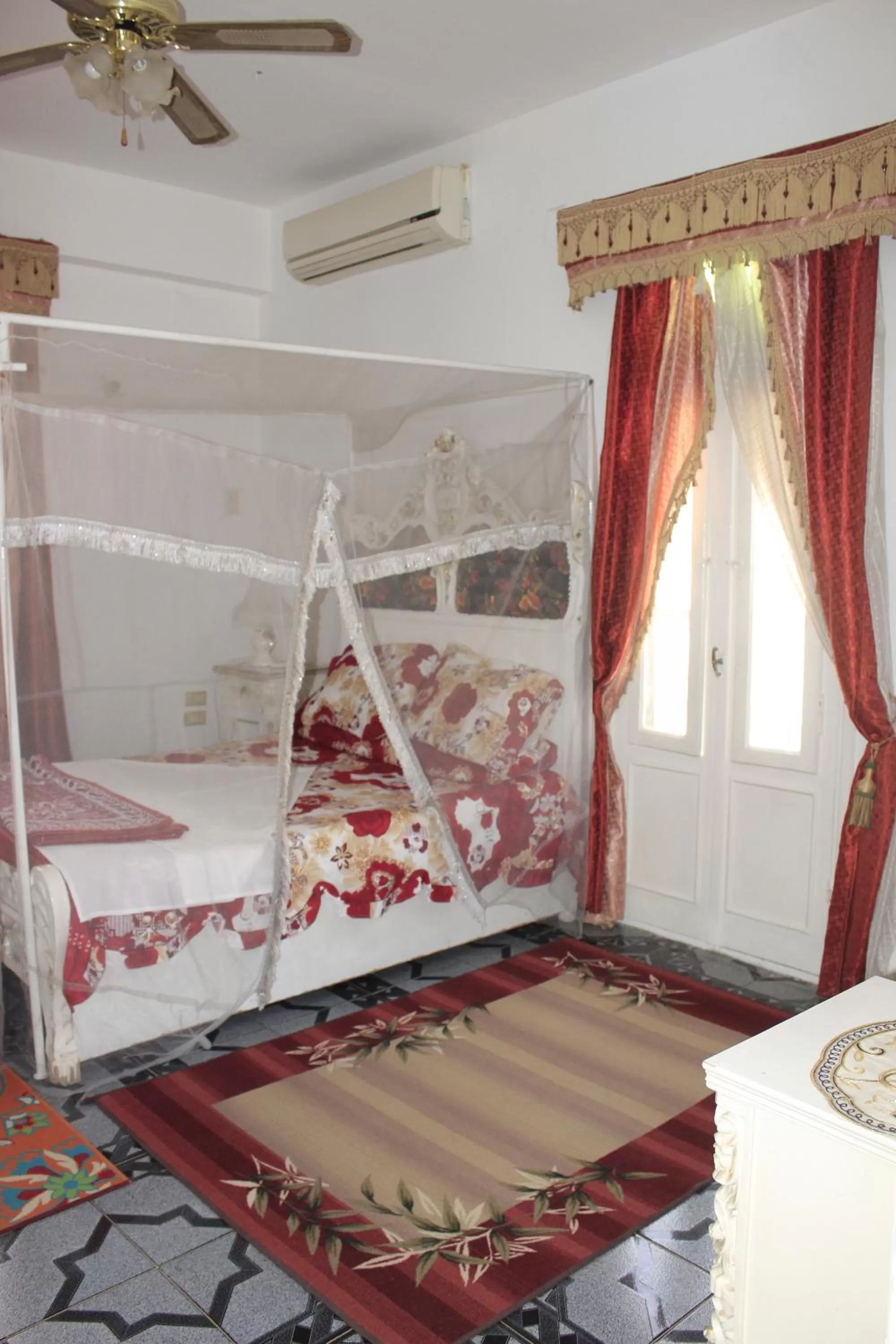 Bed in Nuba Dool