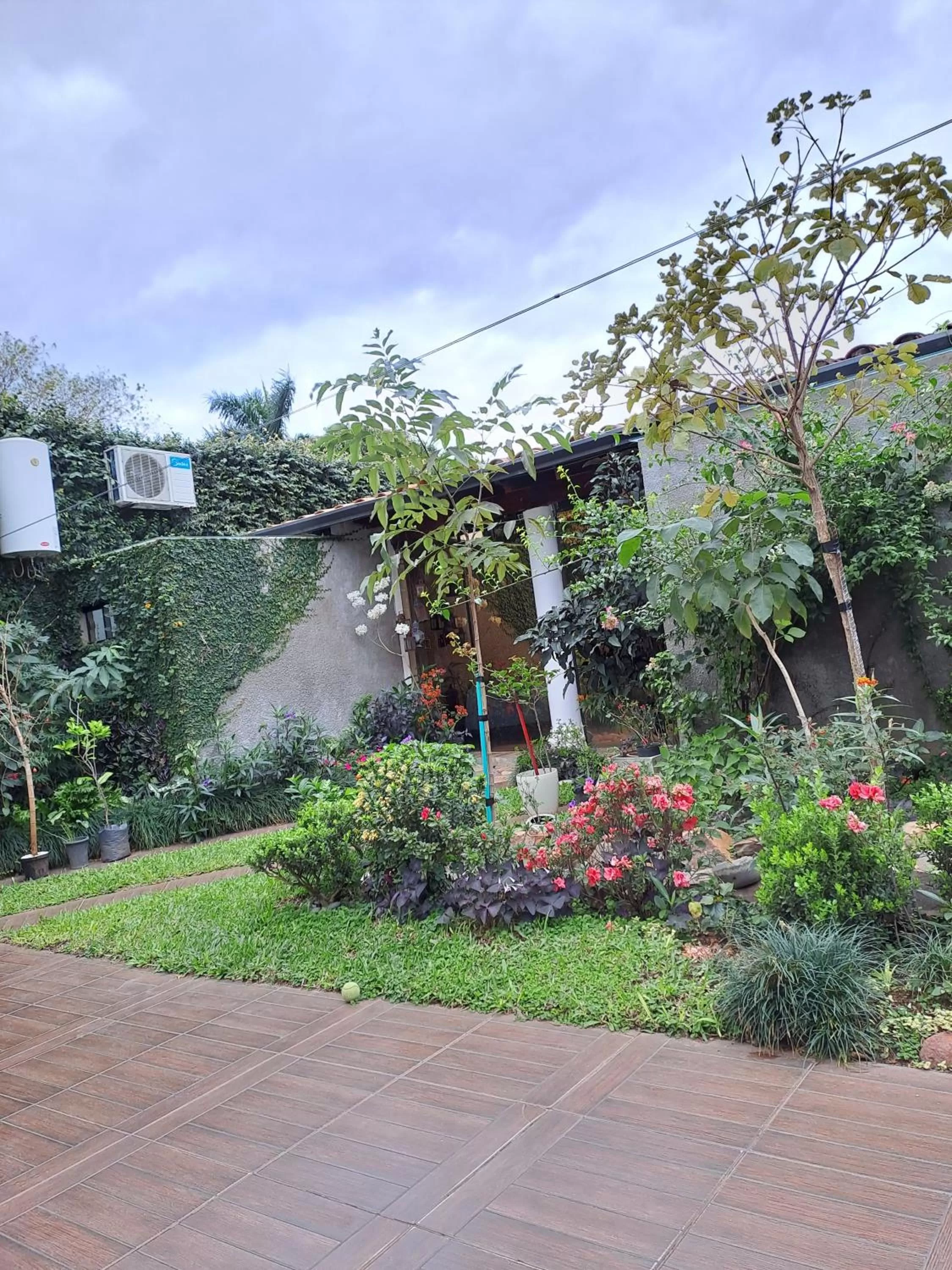 Day, Property Building in Granados B&B