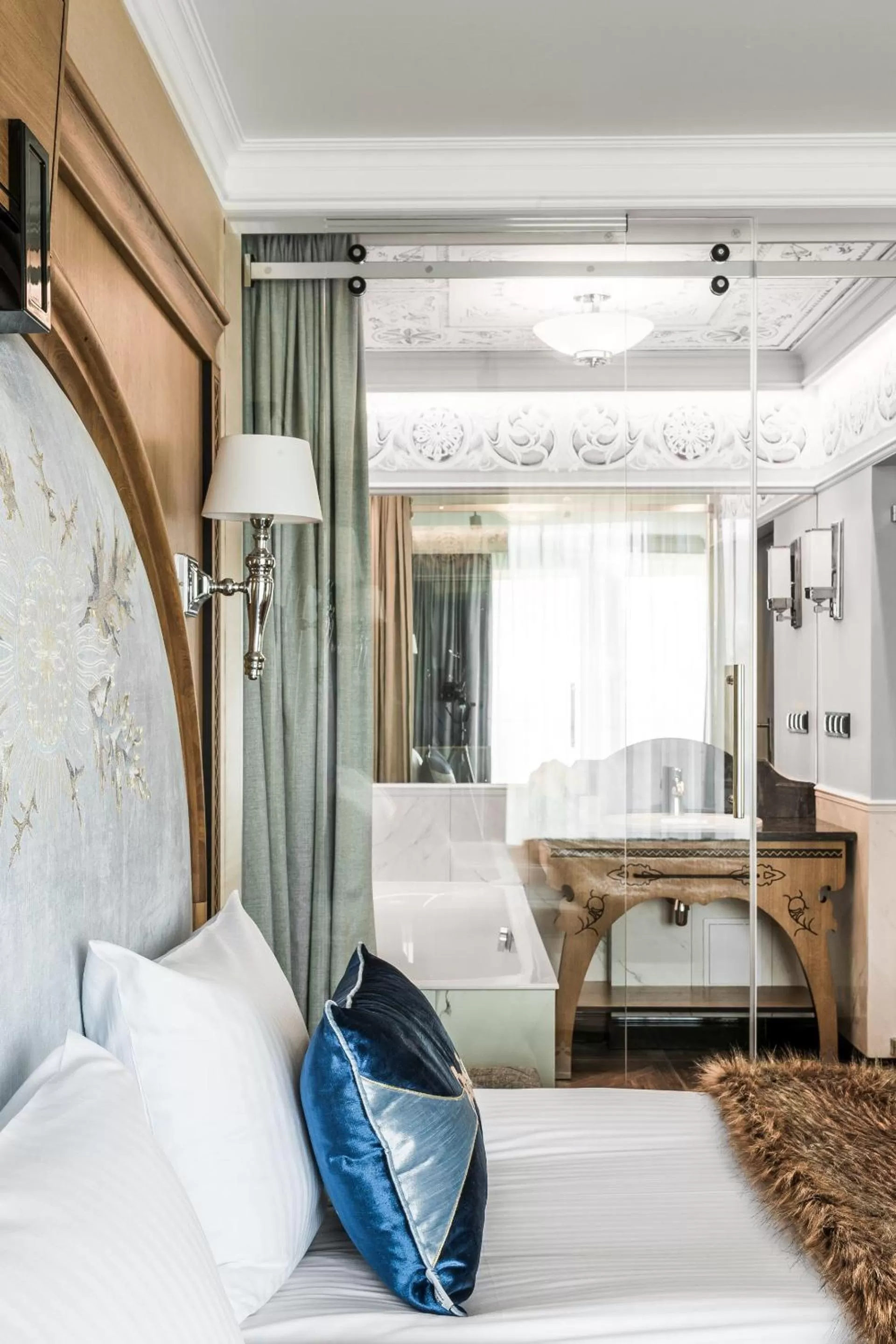 Bathroom, Bed in Bachleda Residence Zakopane