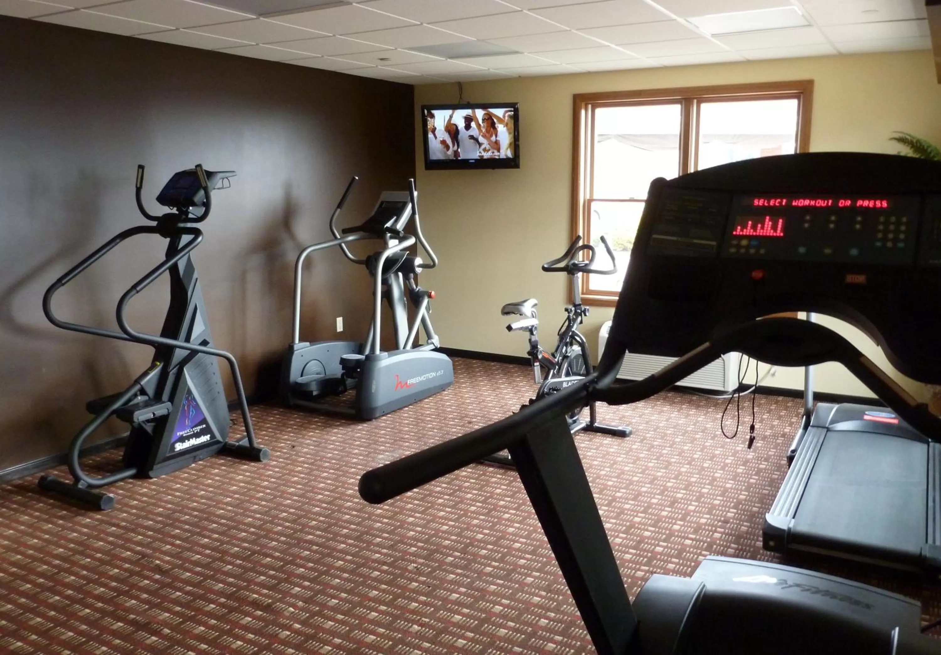 Fitness centre/facilities in Inn at Mountainview
