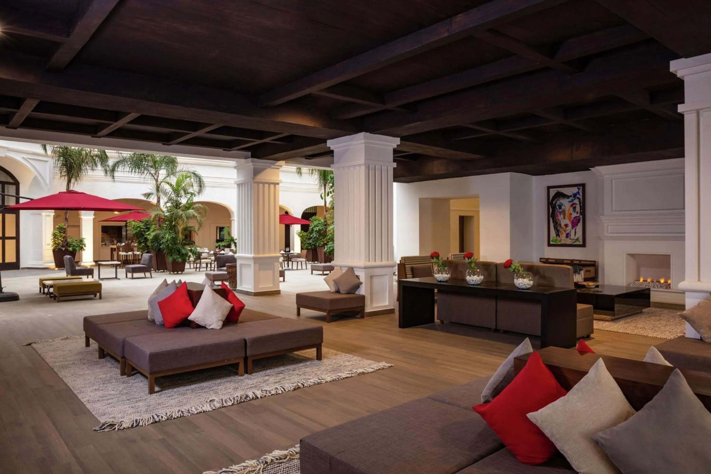 Lobby or reception in Doubletree By Hilton Toluca