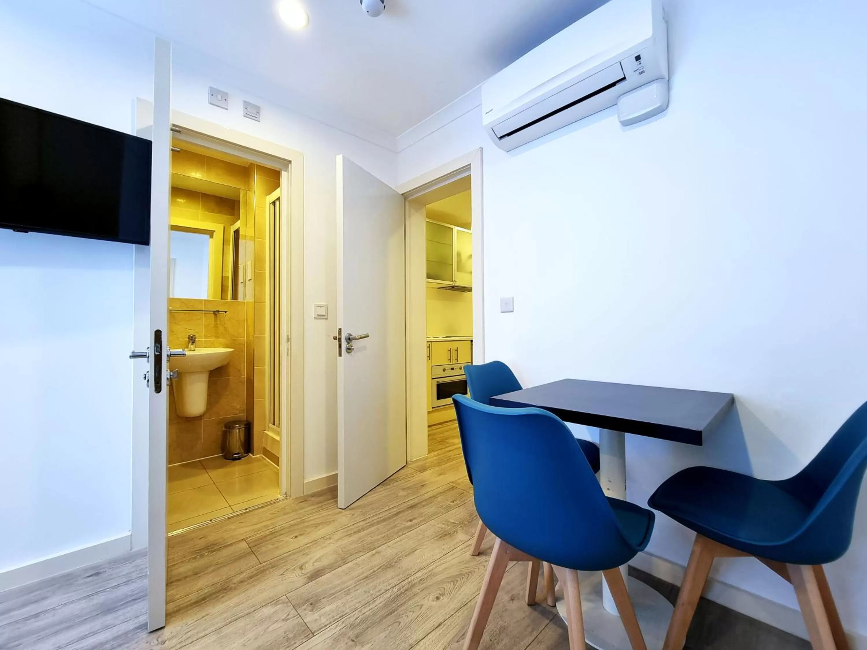 Bedroom in 146 Studios