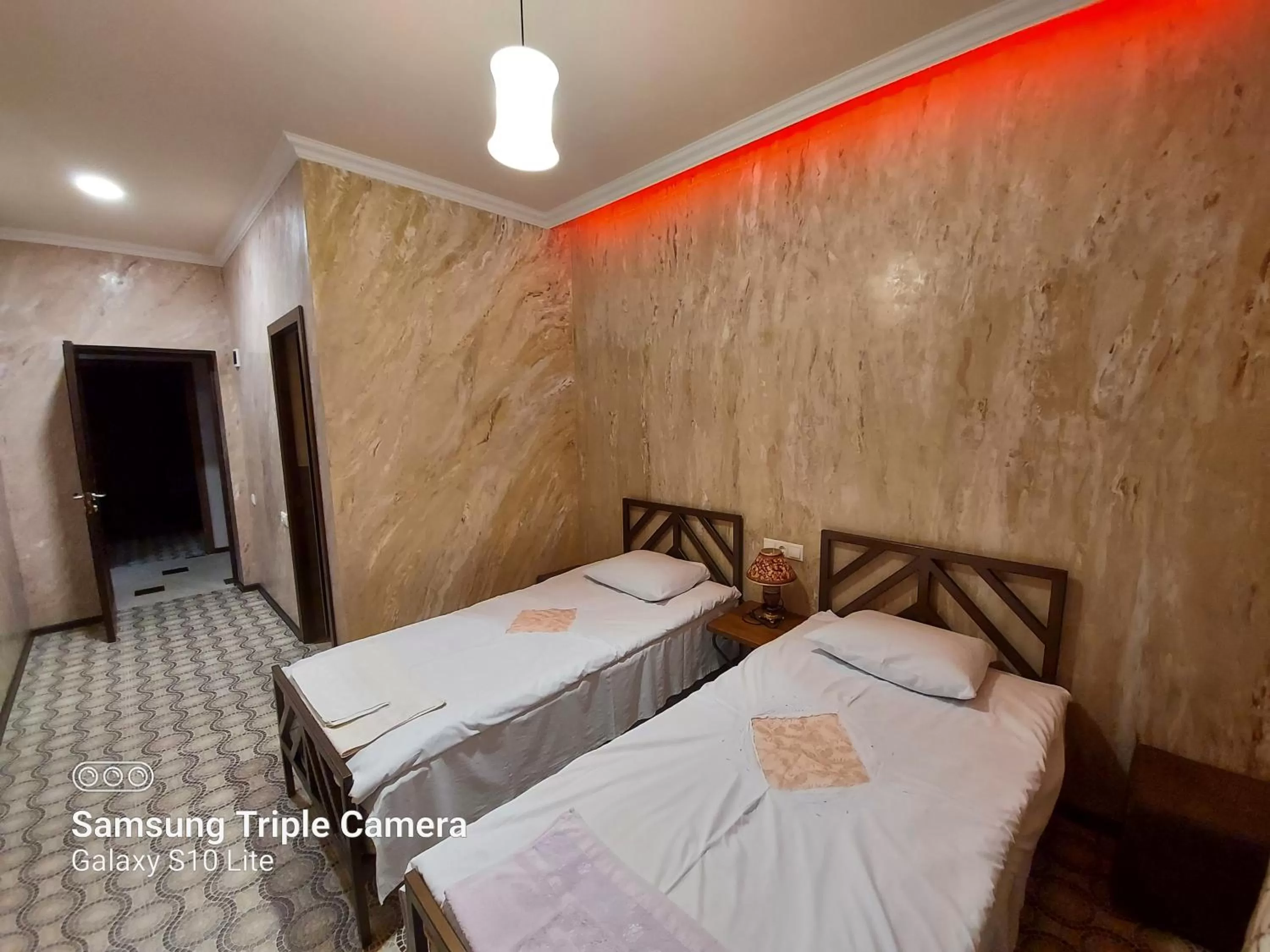 Photo of the whole room, Bed in B&B Odzun