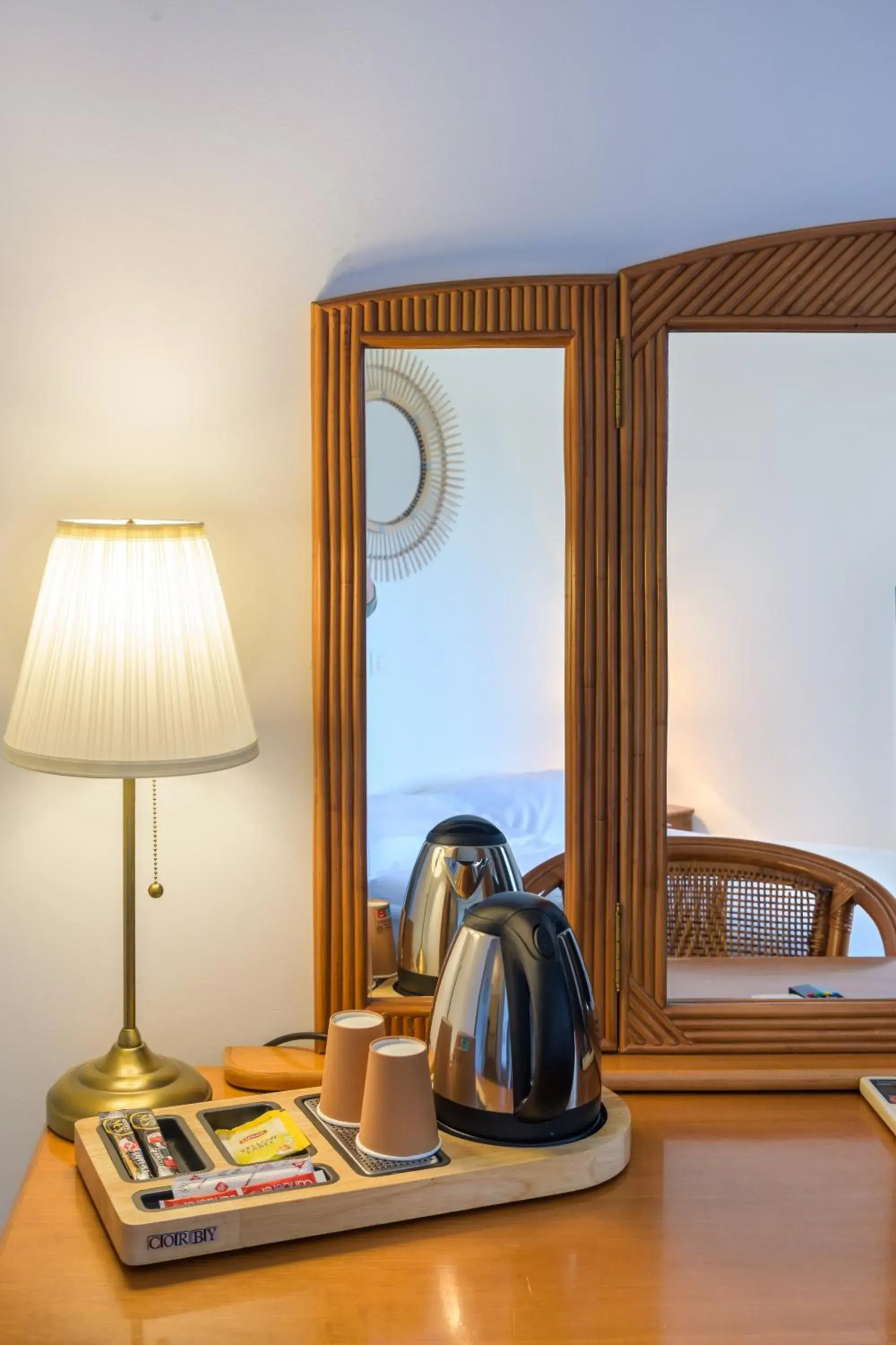 Double Room with Sea View in Hotel Le Tilbury Double Room with Sea View in Hotel Le Tilbury