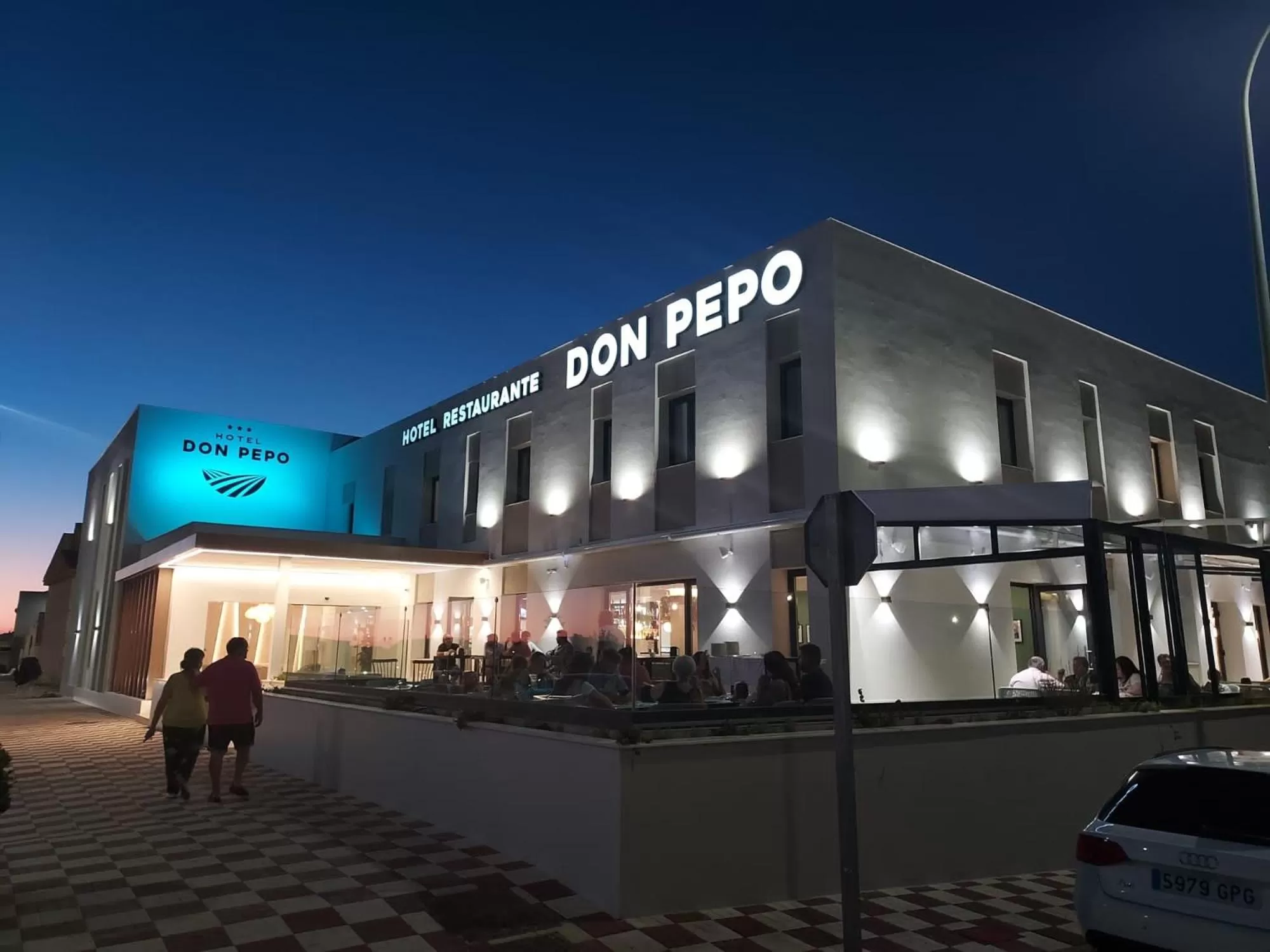 Property building in Hotel Don Pepo