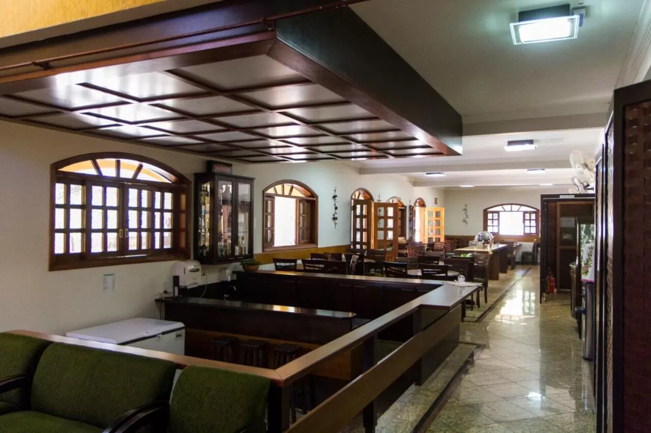 Lounge or bar, Restaurant/Places to Eat in Jardin Park Hotel