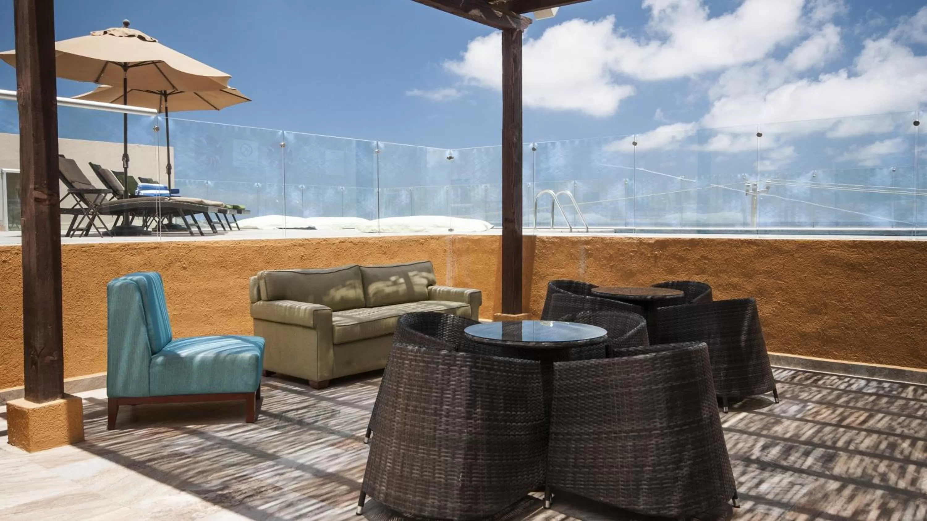 Swimming pool in Holiday Inn Express Cabo San Lucas by IHG