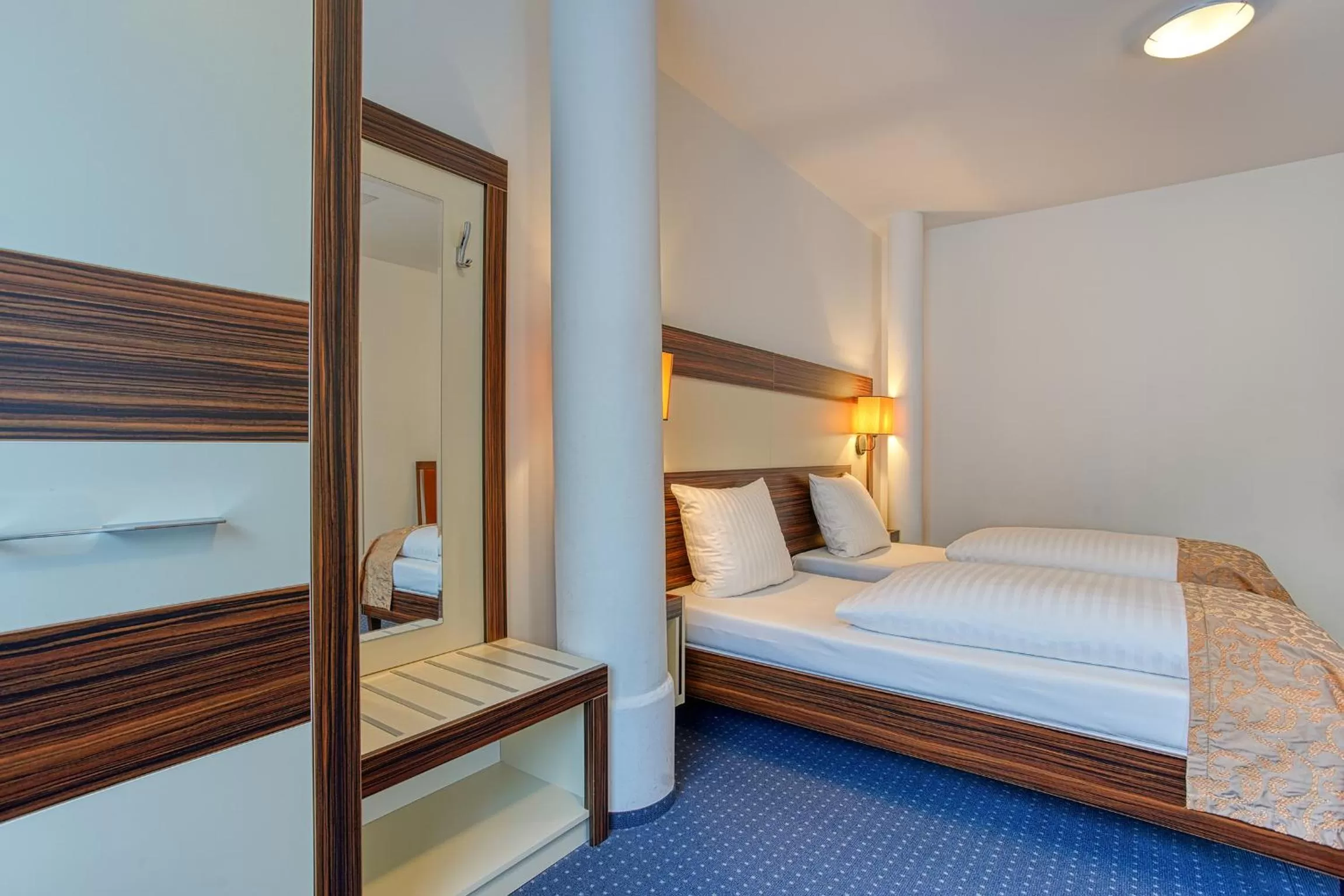 Photo of the whole room, Bed in Centro Hotel Braunschweig City, Trademark Collection by Wyndham