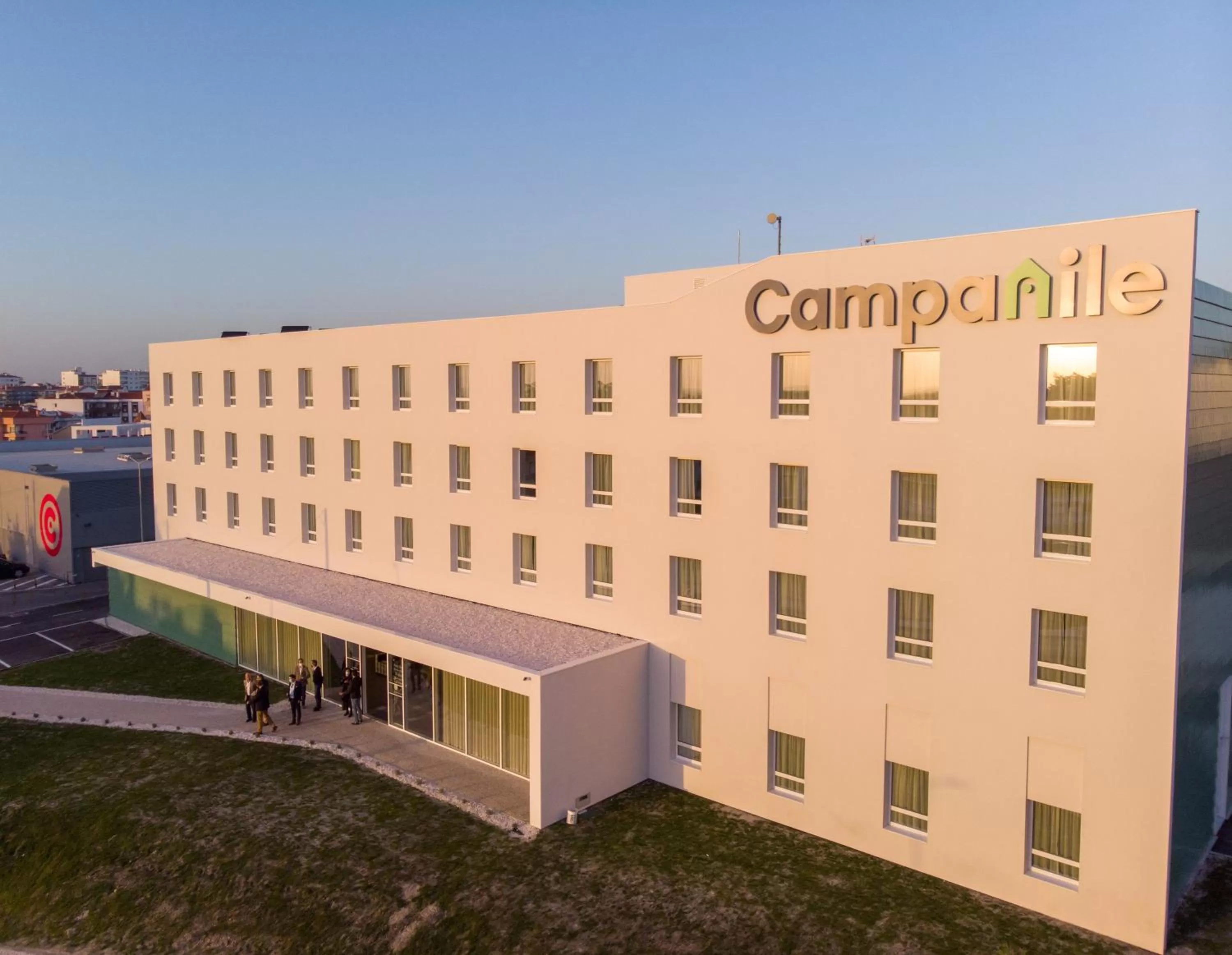 Facade/entrance in Campanile Caldas da Rainha